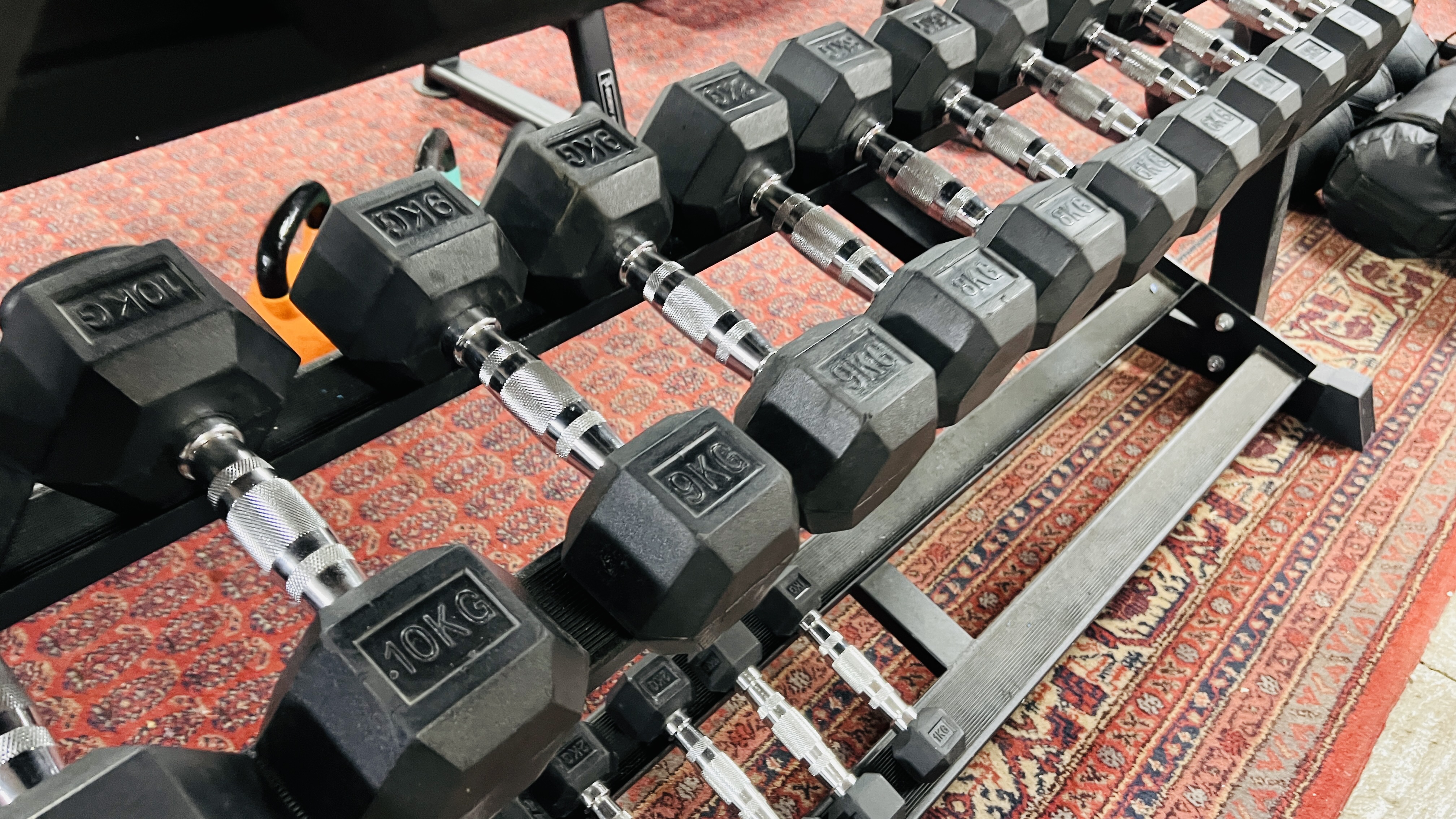 A PROFESSIONAL GYM BODY POWER THREE TIER DUMB BELL WEIGHT STAND CONTAINING TOTAL 28 DUMB BELLS - Image 7 of 7