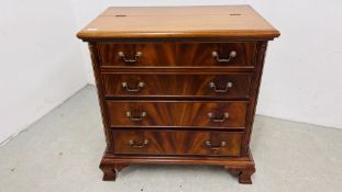 REPRODUCTION HARDWOOD THREE DRAWER BUREAU / CHEST, W 81CM, D 50CM, H 84CM.