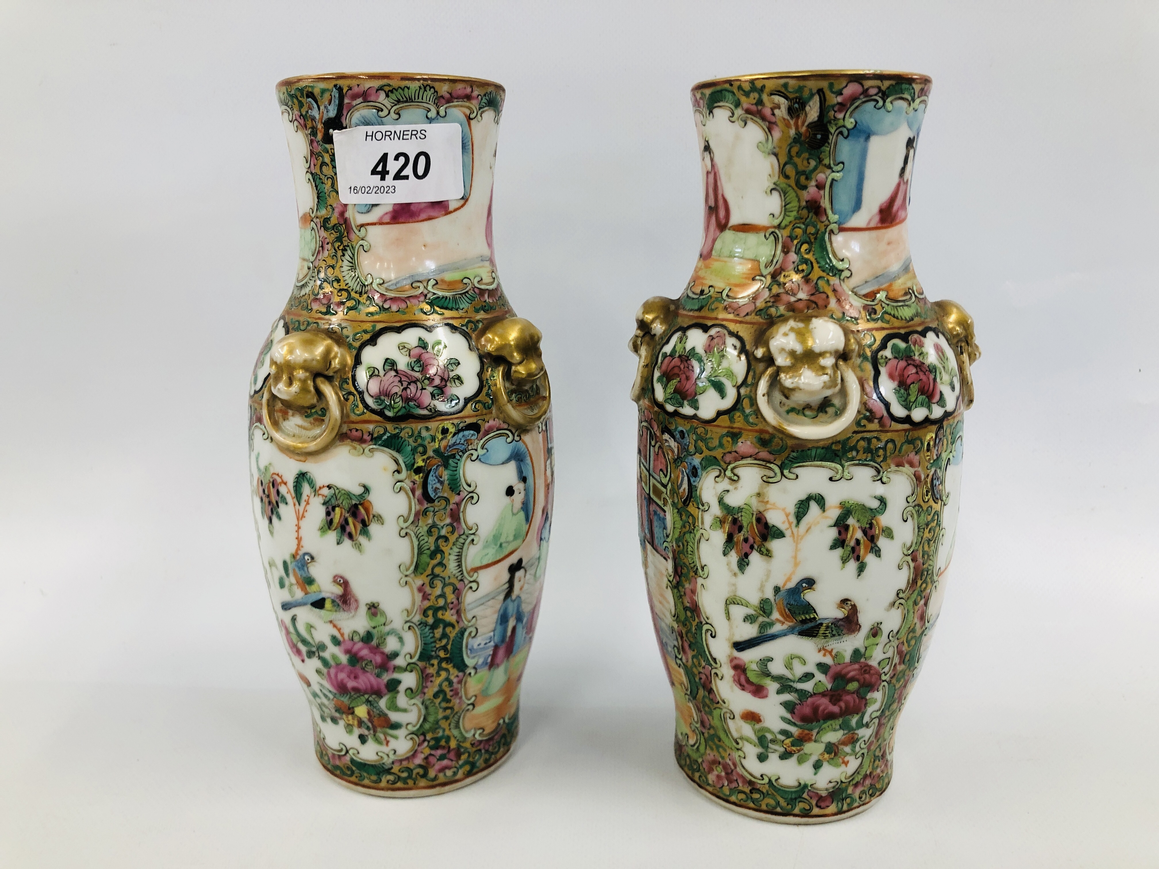 3 X PAIRS OF CANTONESE FAMILLE ROSE VASES, THE LARGEST H 22.5CM (GOOD CONDITION, THE OTHERS H 14. - Image 13 of 17