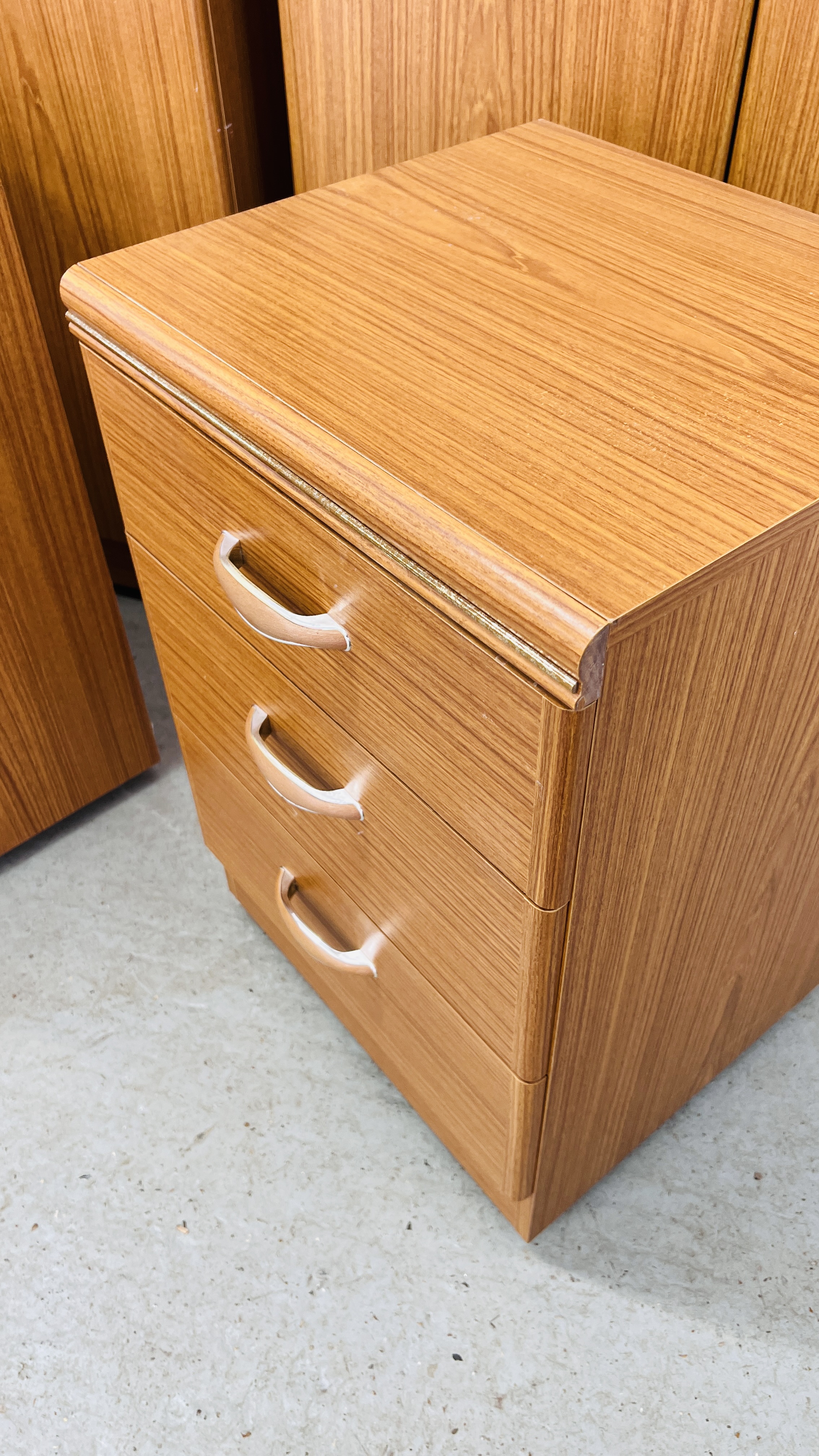 PAIR OF OAK FINISH TWO DOOR WARDROBES AND A PAIR OF MATCHING THREE DRAWER BEDSIDE CHESTS. - Image 5 of 5