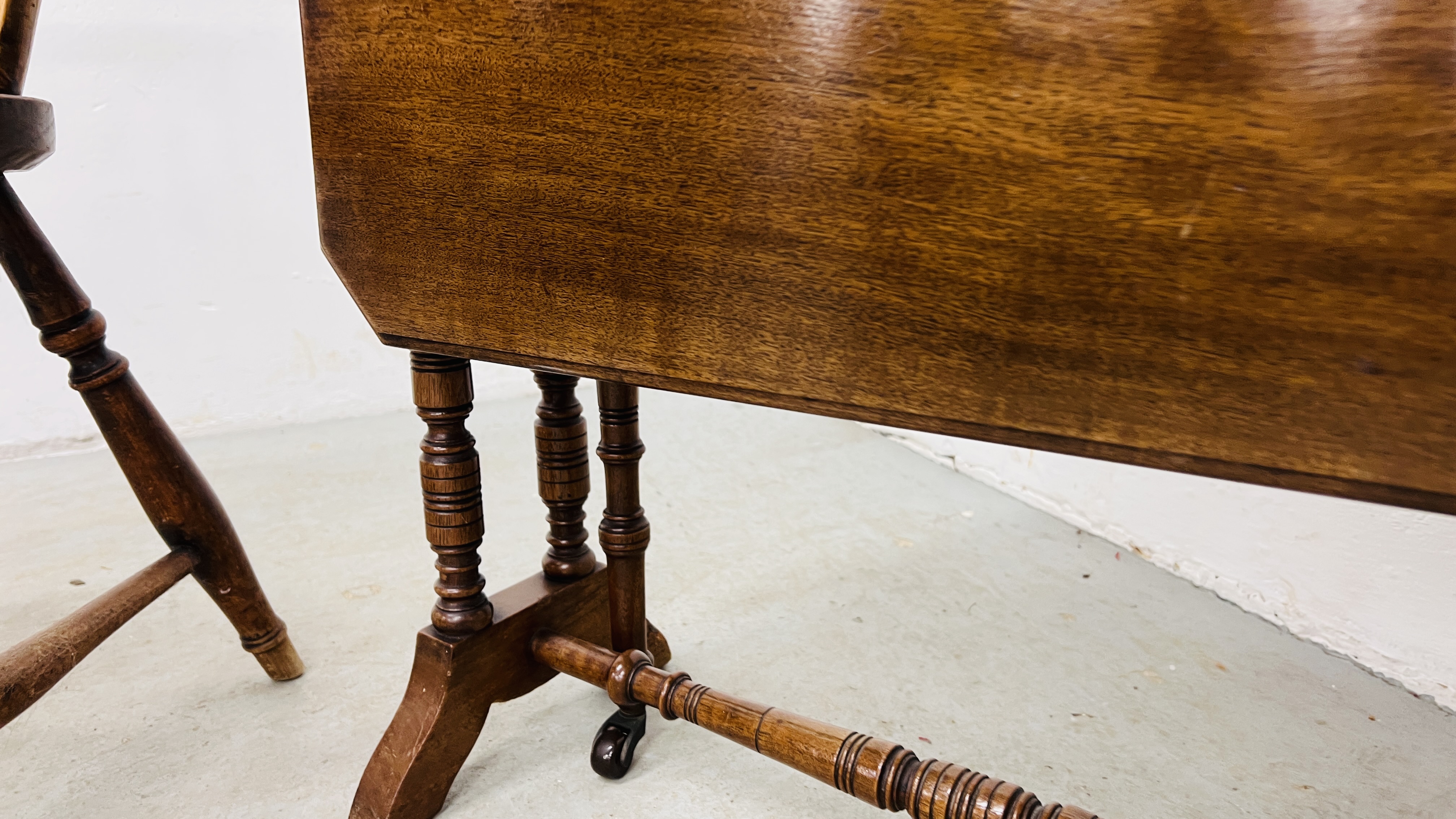 AN ANTIQUE ELM SEATED ELBOW CHAIR A/F, - Image 11 of 12