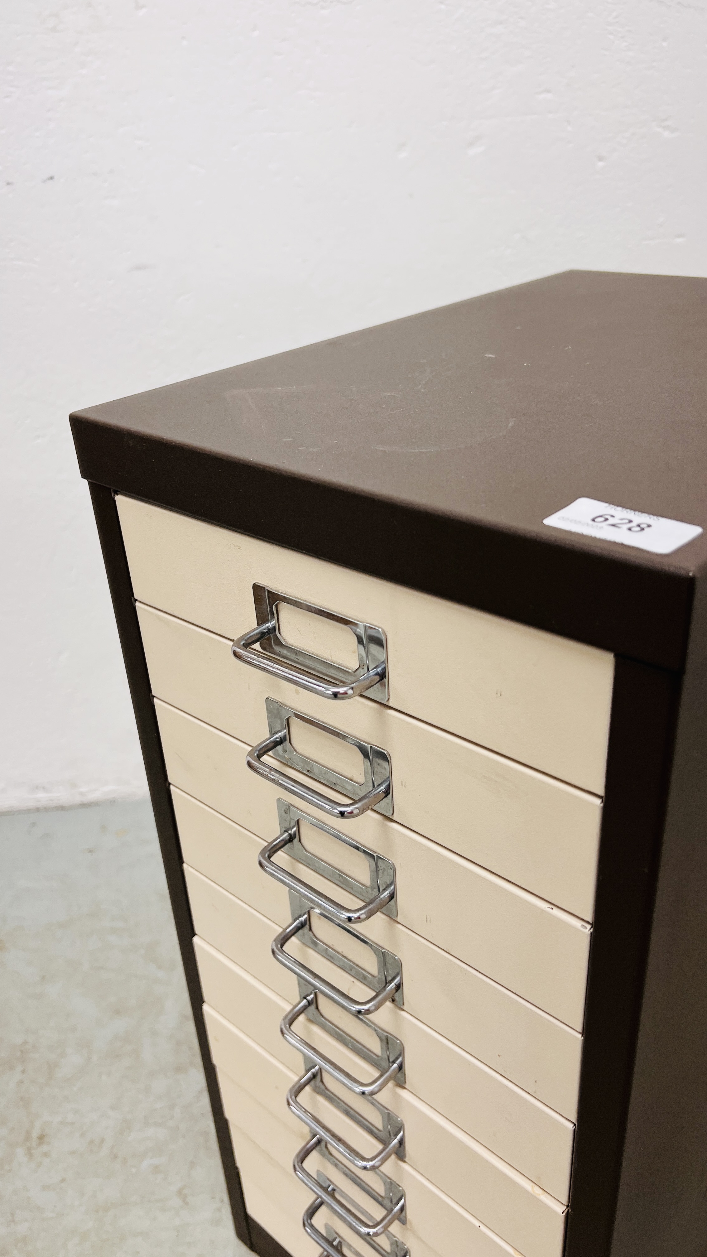 A SMALL STEEL TEN DRAWER FILING CHEST - W 28CM. D 41CM. H 61CM. - Image 2 of 5