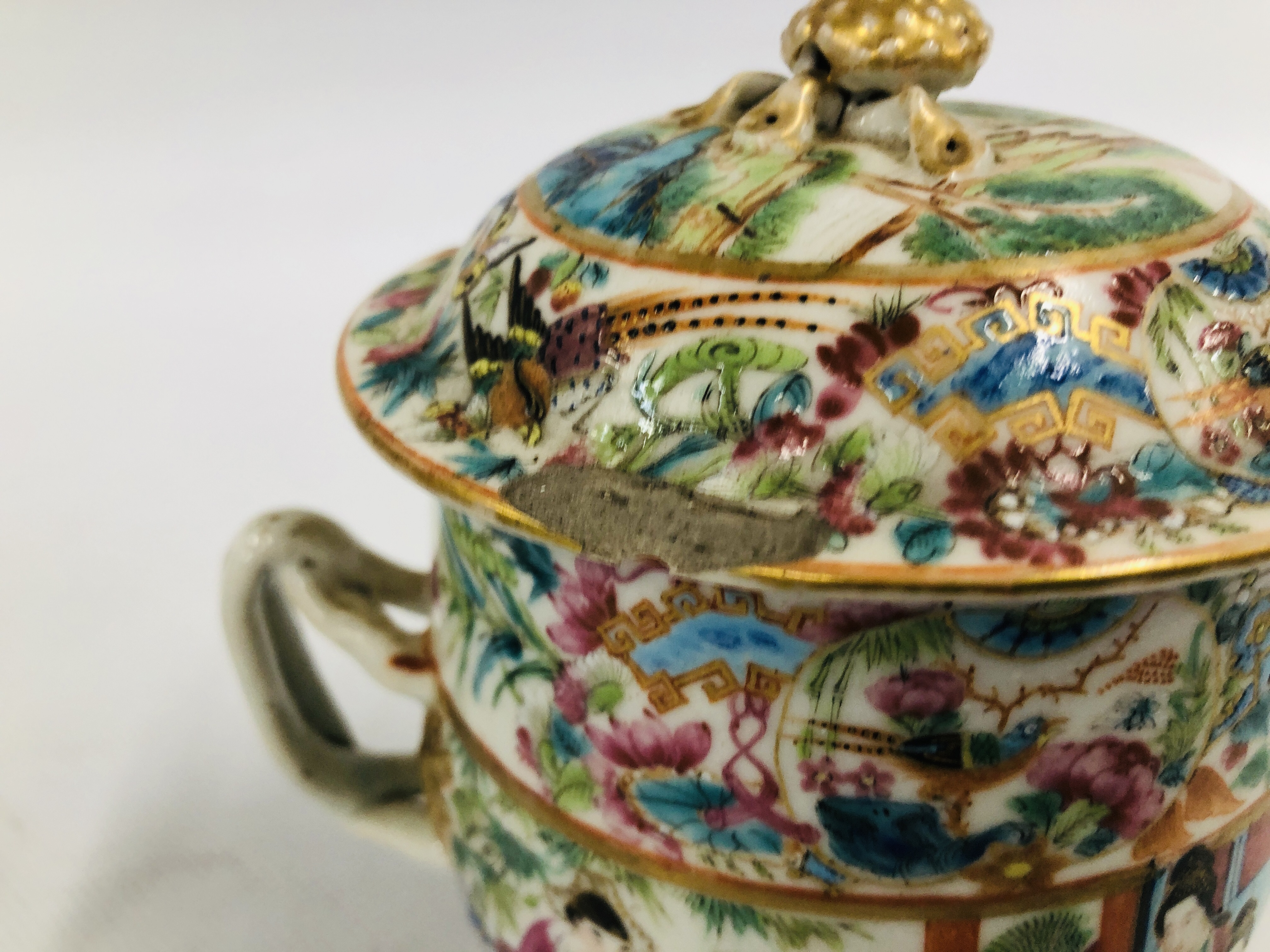 CANTONESE TEAPOT AND COVER ALONG WITH A SUGAR BASIN AND COVER AND A PAIR OF TWO HANDLED BOWLS AND - Image 14 of 17