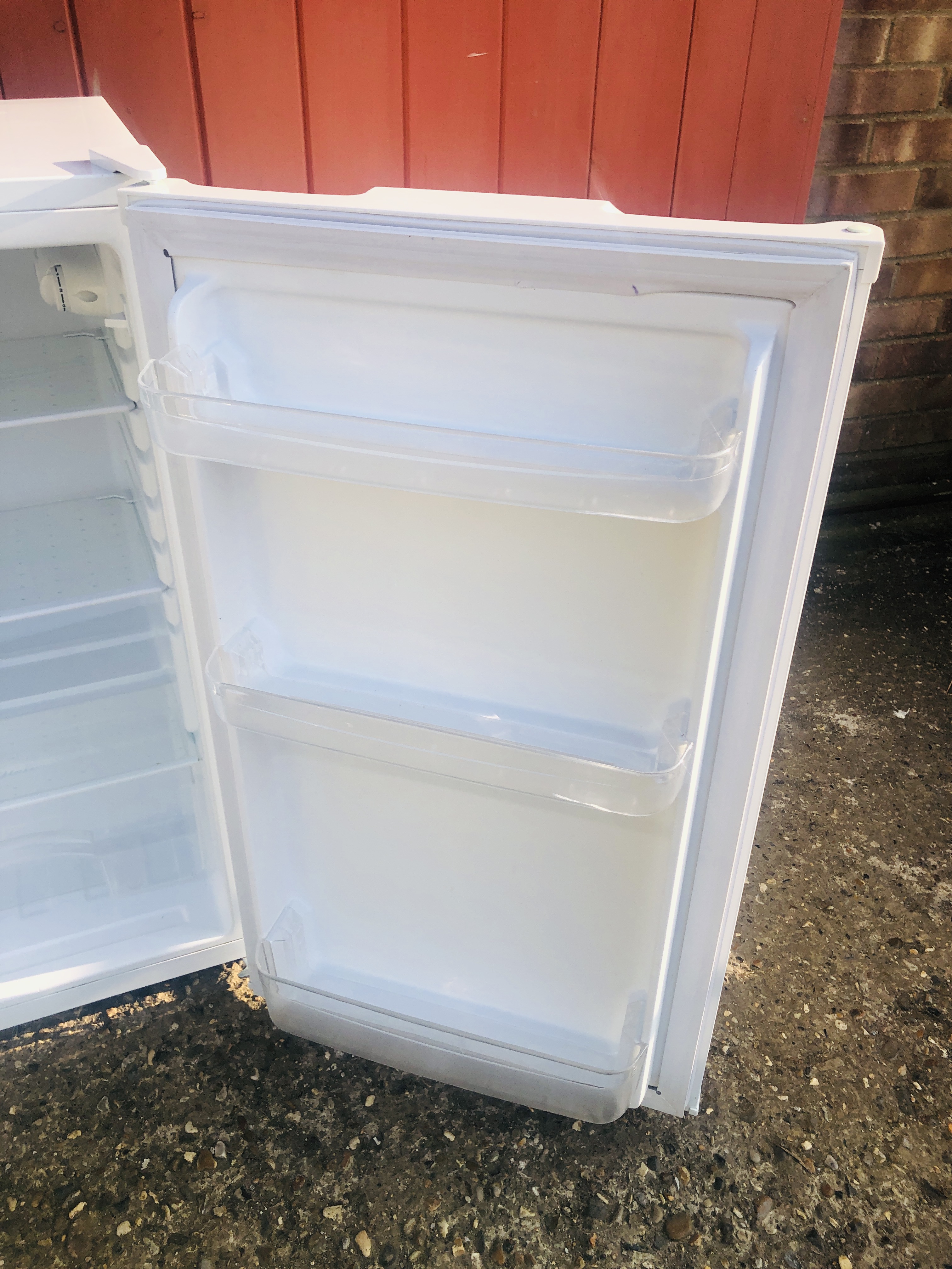 UNDER COUNTER LARDER FRIDGE - SOLD AS SEEN. - Image 6 of 6