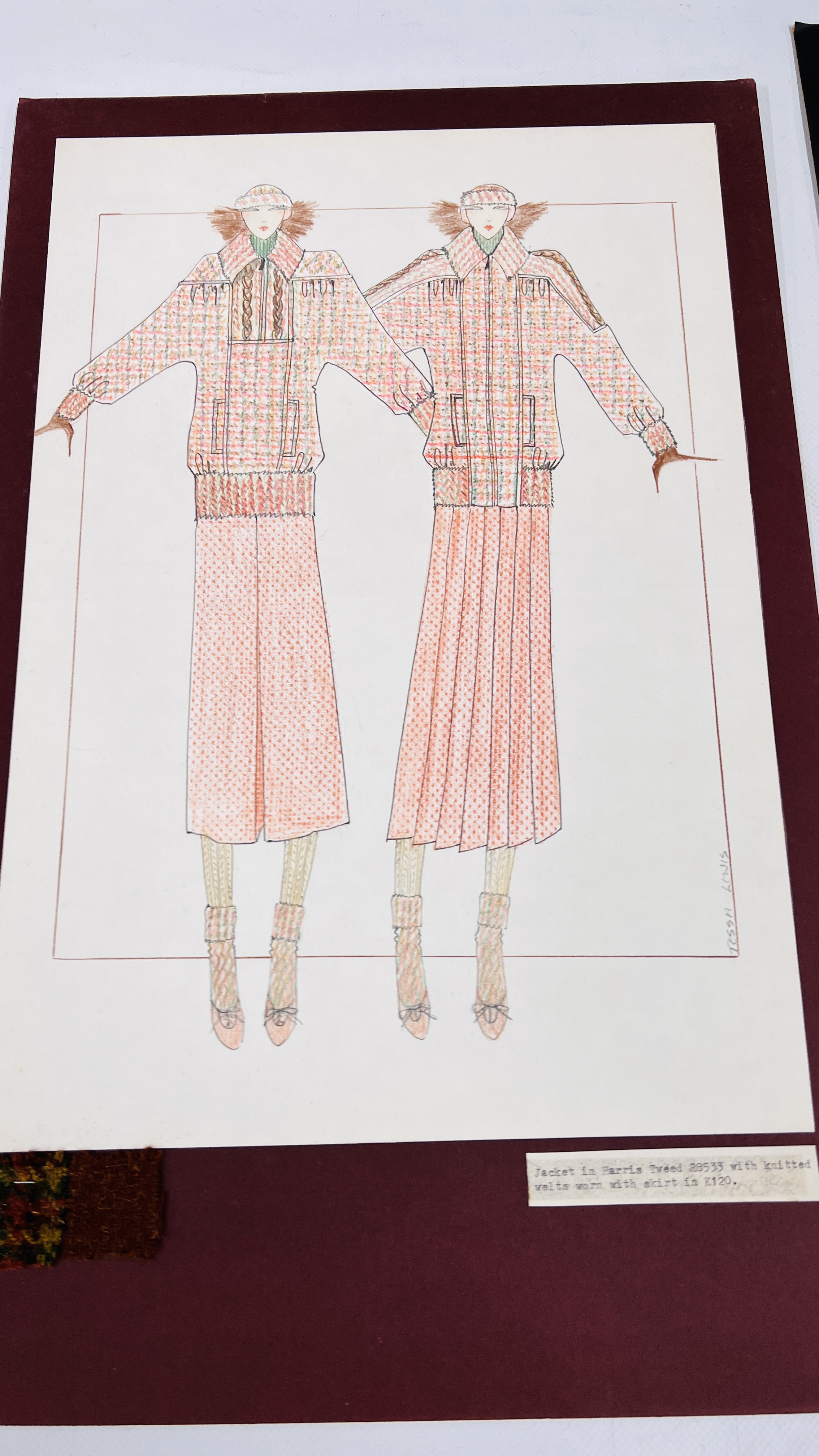 A FOLIO OF 26 ORIGINAL FASHION DESIGN SKETCHES TO INCLUDE BEARING SIGNATURE BARBARA KENNINGTON, - Image 4 of 27