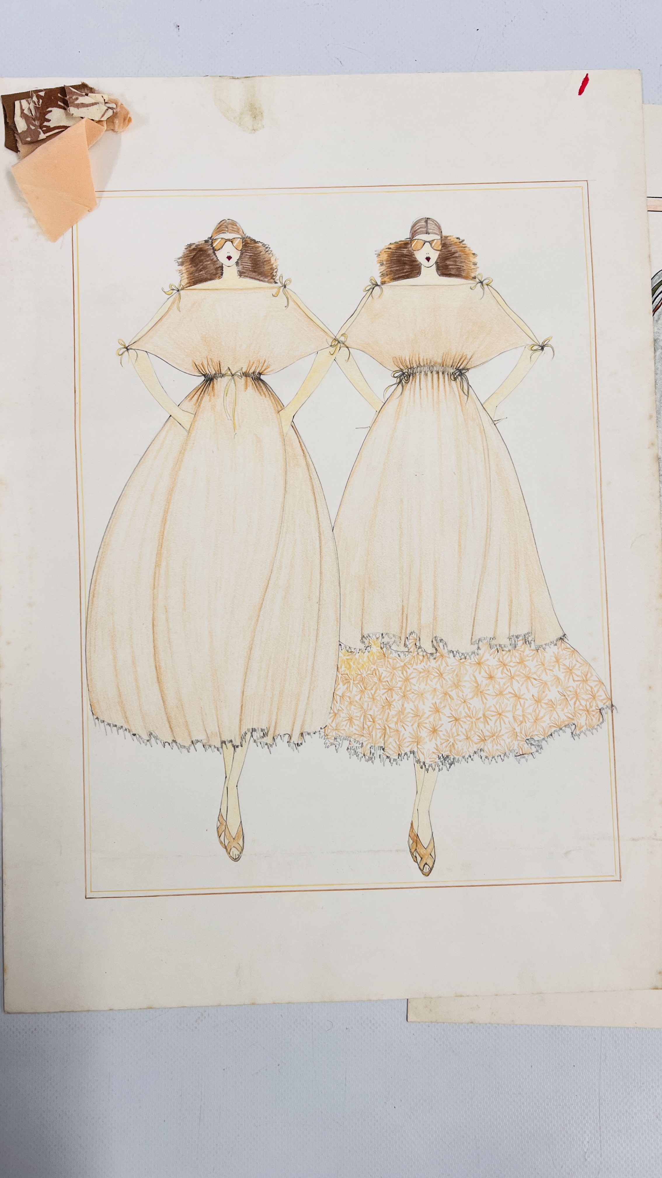 A FOLIO OF 26 ORIGINAL FASHION DESIGN SKETCHES TO INCLUDE BEARING SIGNATURE BARBARA KENNINGTON, - Image 9 of 27