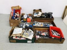 AN EXTENSIVE COLLECTION OF BICYCLE SPARES (SOME NEW) TO INCLUDE SADDLES, SPROCKETS, SPOKES, PEDALS,