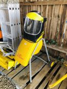 AL-KO NEW TEC 1600R GARDEN SHREDDER - SOLD AS SEEN.