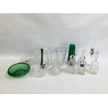 A GROUP OF GOOD QUALITY GLASS WARE TO INCLUDE CUT GLASS CRYSTAL VASES AND BOWLS,