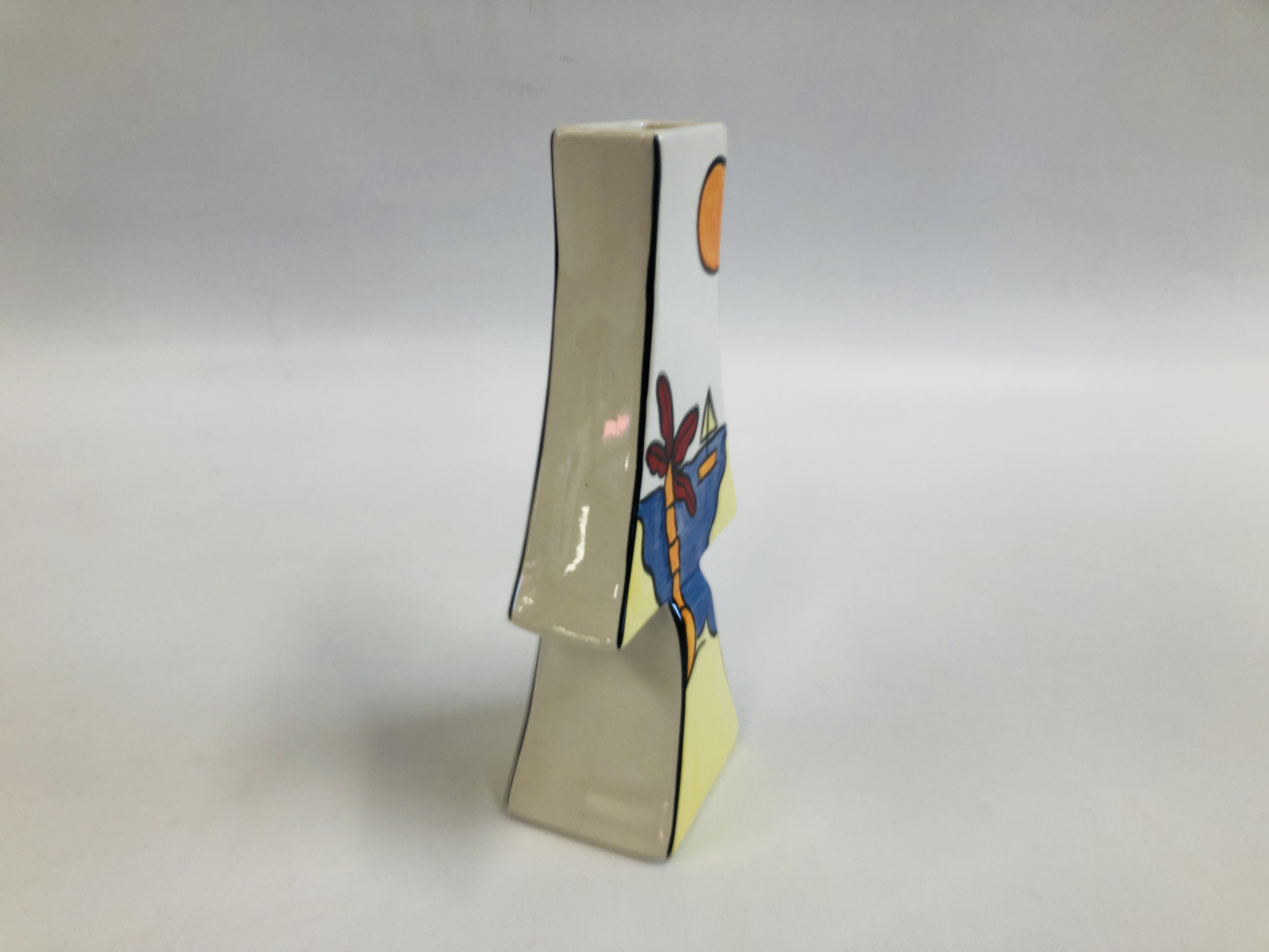 A POTTERY FLASK VASE "TROPICANA" SIGNED LORNA BAILEY H 22.5CM. - Image 4 of 5