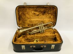 ZENITH J R LAFLEUR TRUMPET COMPLETE WITH MOUTH PIECE IN PADDED TRANSIT CASE.