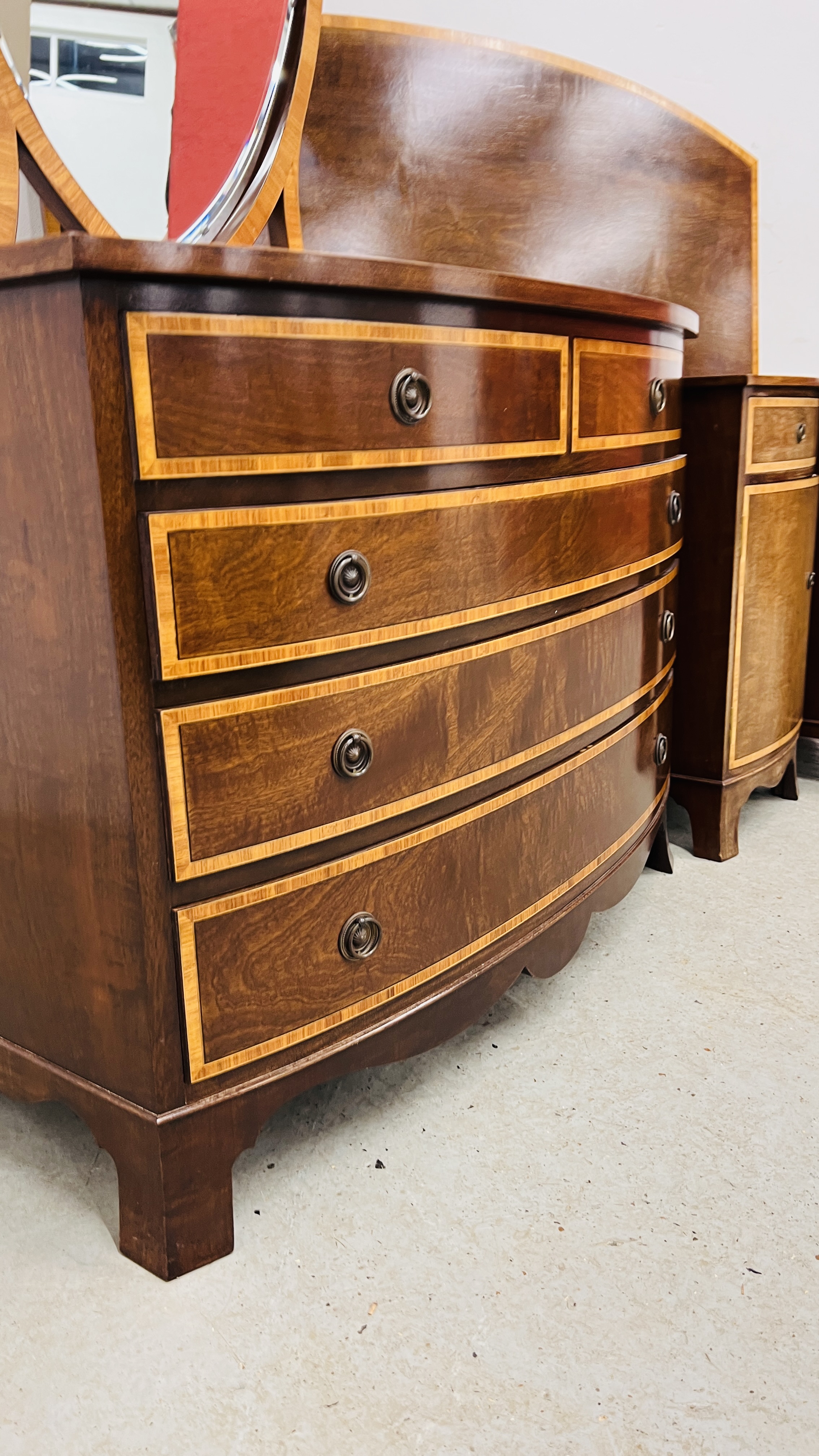 A GOOD QUALITY MAHOGANY TWO OVER THREE DRAWER BOW FRONTED DRESSING CHEST WITH SHIELD SHAPE MIRROR - Image 9 of 10