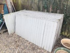 13 RECLAIMED AS CLEARED CLOSE BOARD 179CM X 91CM FENCE PANELS, 1 A/F,