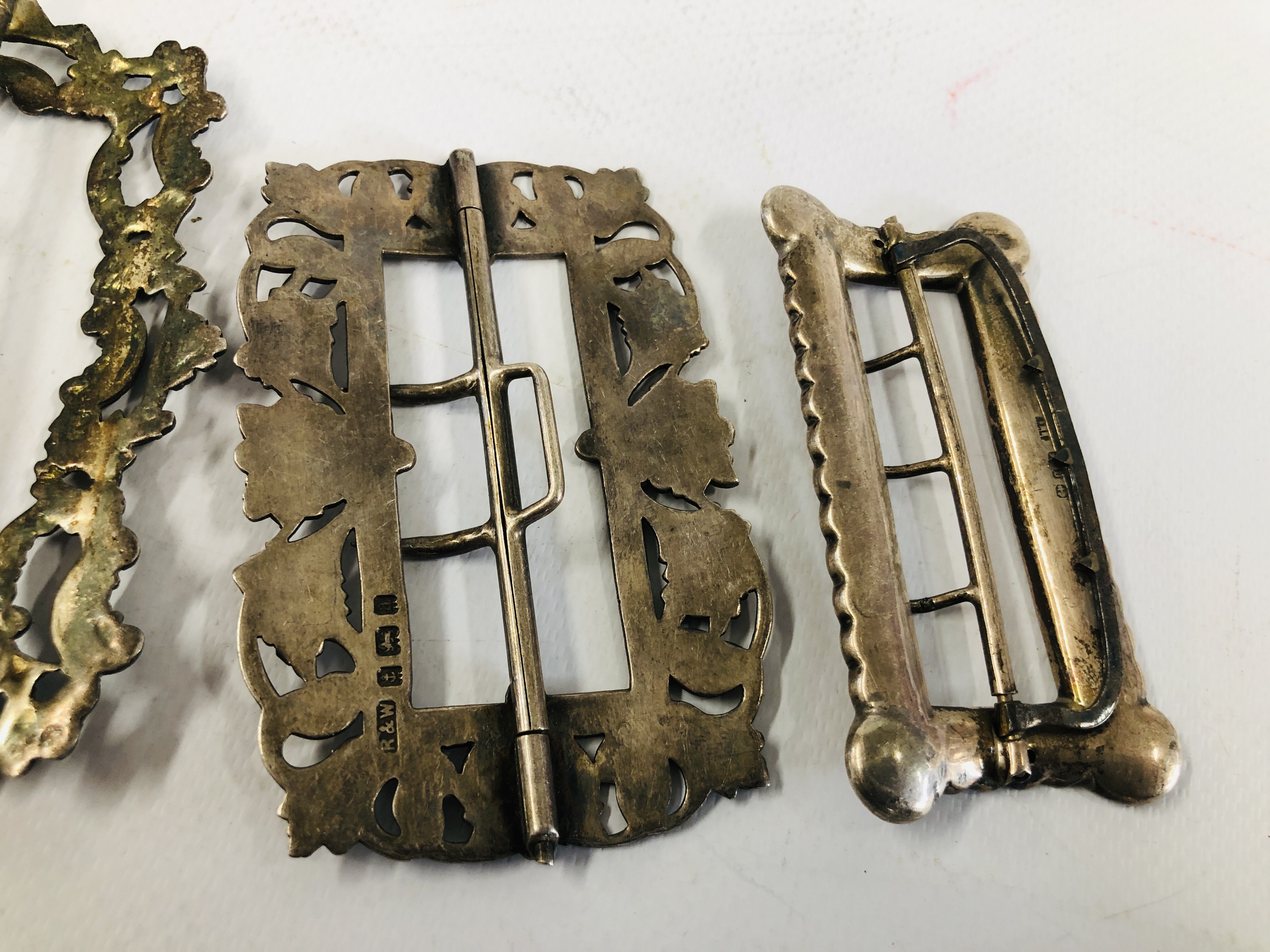 A GROUP OF FOUR SILVER BUCKLES OF SHAPED RECTANGULAR FORM INCLUDING ONE BY R&W BIRMINGHAM. - Image 5 of 6