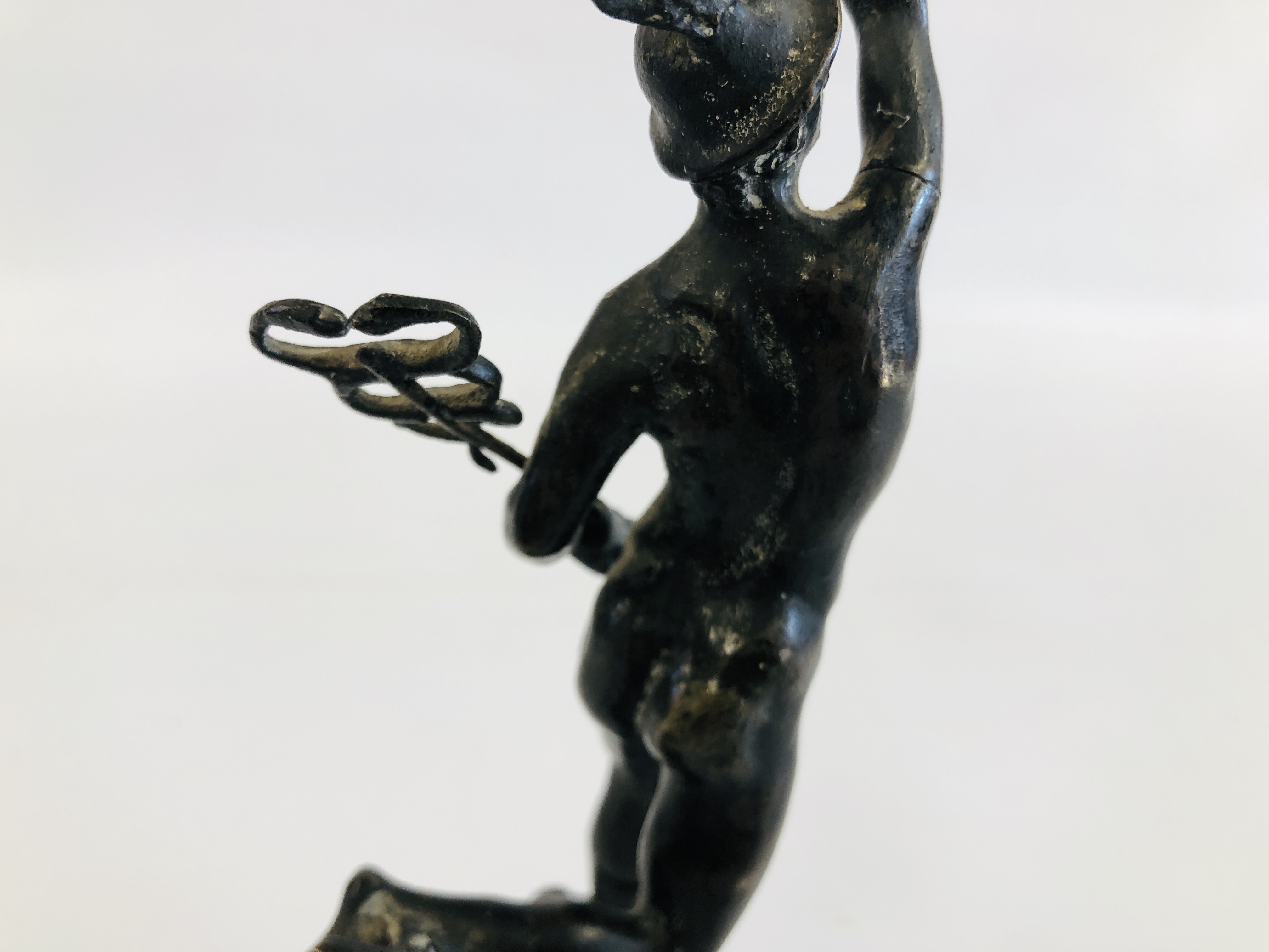 A VINTAGE METAL FIGURE OF MERCURY ON A CIRCULAR WOODEN TURNED BASE H 26CM. - Image 6 of 8