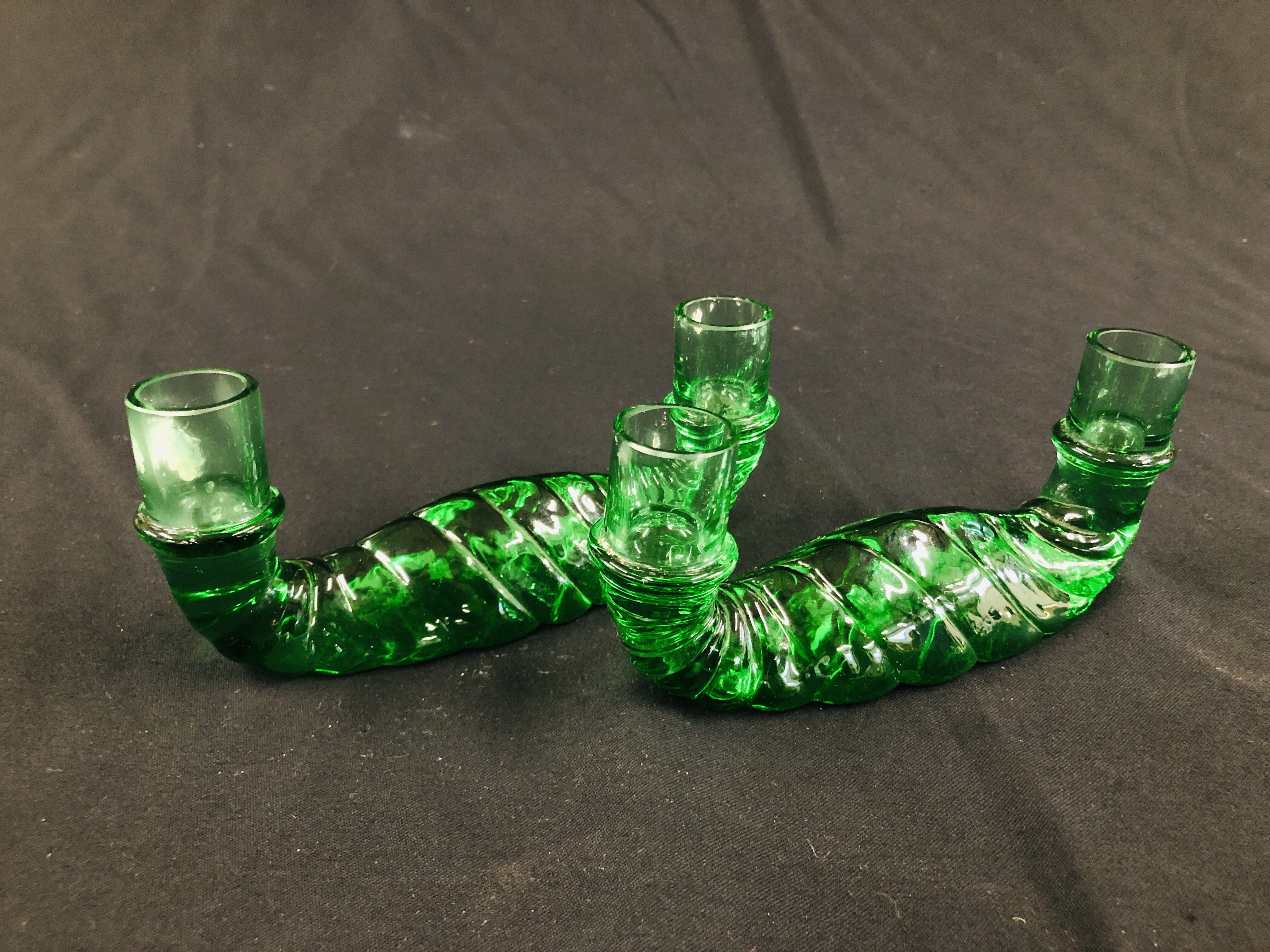 PAIR OF UNUSUAL GREEN GLASS DOUBLE ENDED CANDLE HOLDERS, NO VISIBLE MAKERS NAME L 16CM. - Image 3 of 4