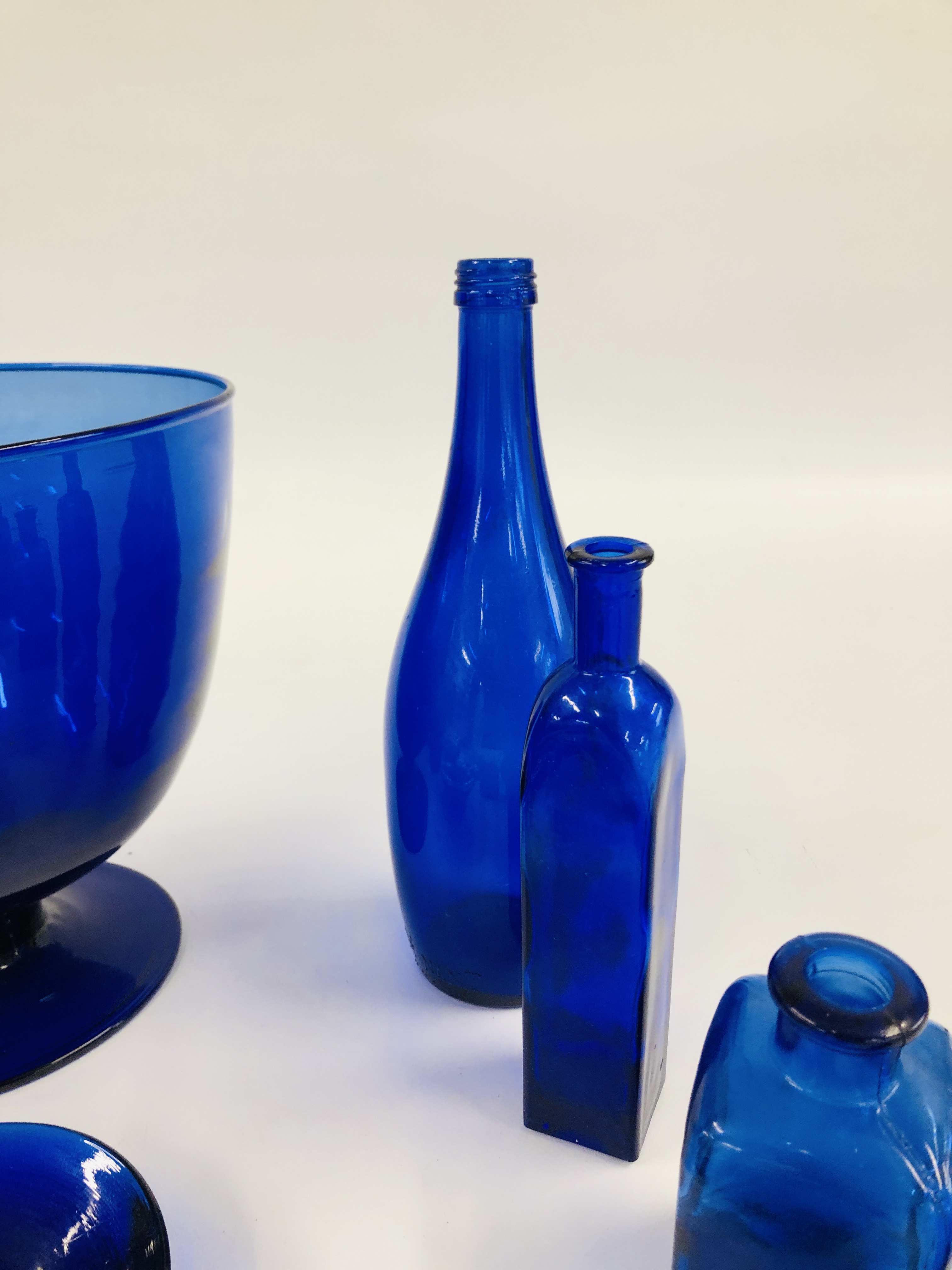 A COLLECTION OF BLUE STUDIO ART GLASS COMPRISING OFF VARIOUS BOTTLES, - Image 7 of 8