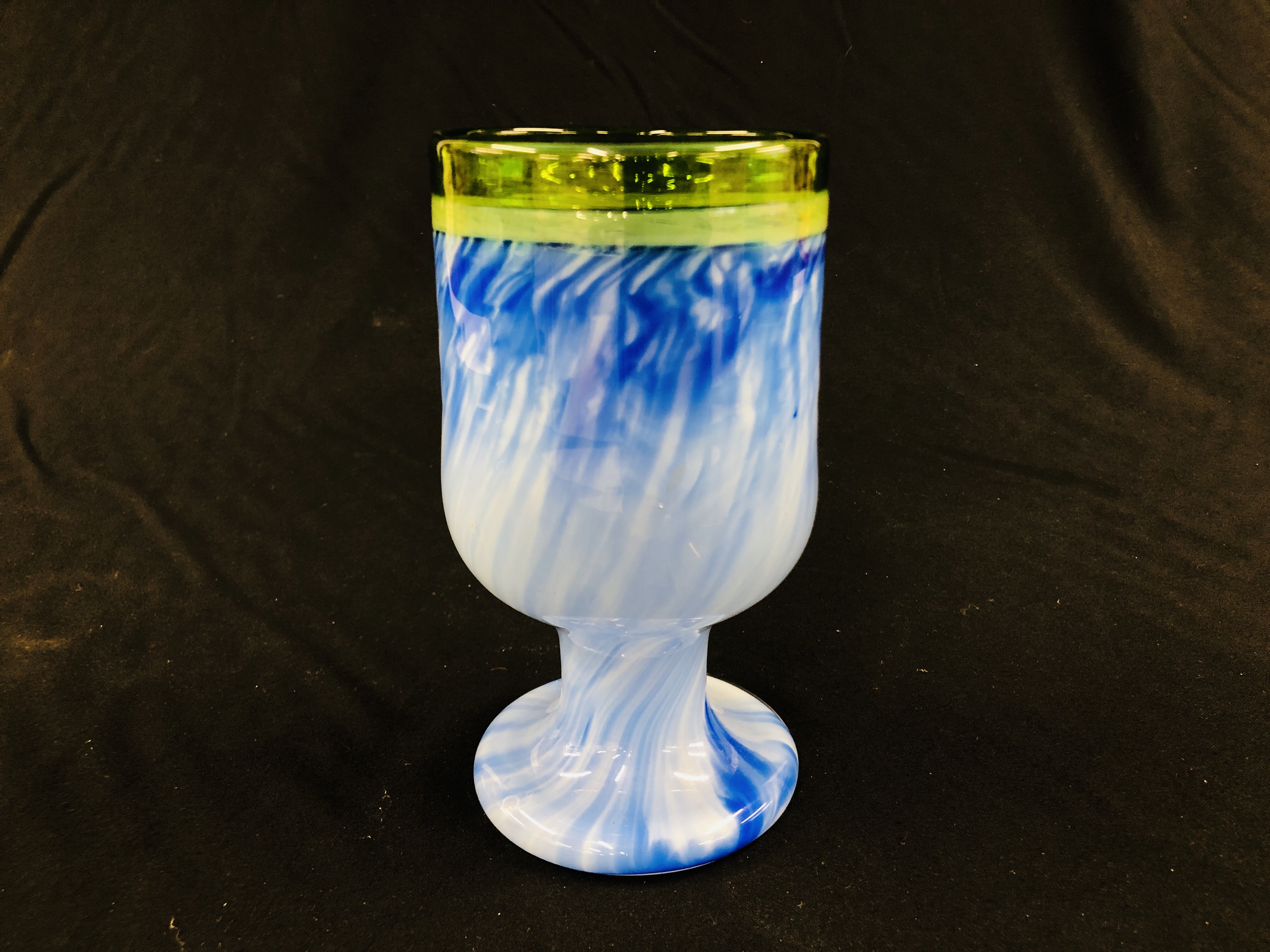 A MARBLED BLUE GOBLET WITH GREEN RIM, - Image 2 of 7