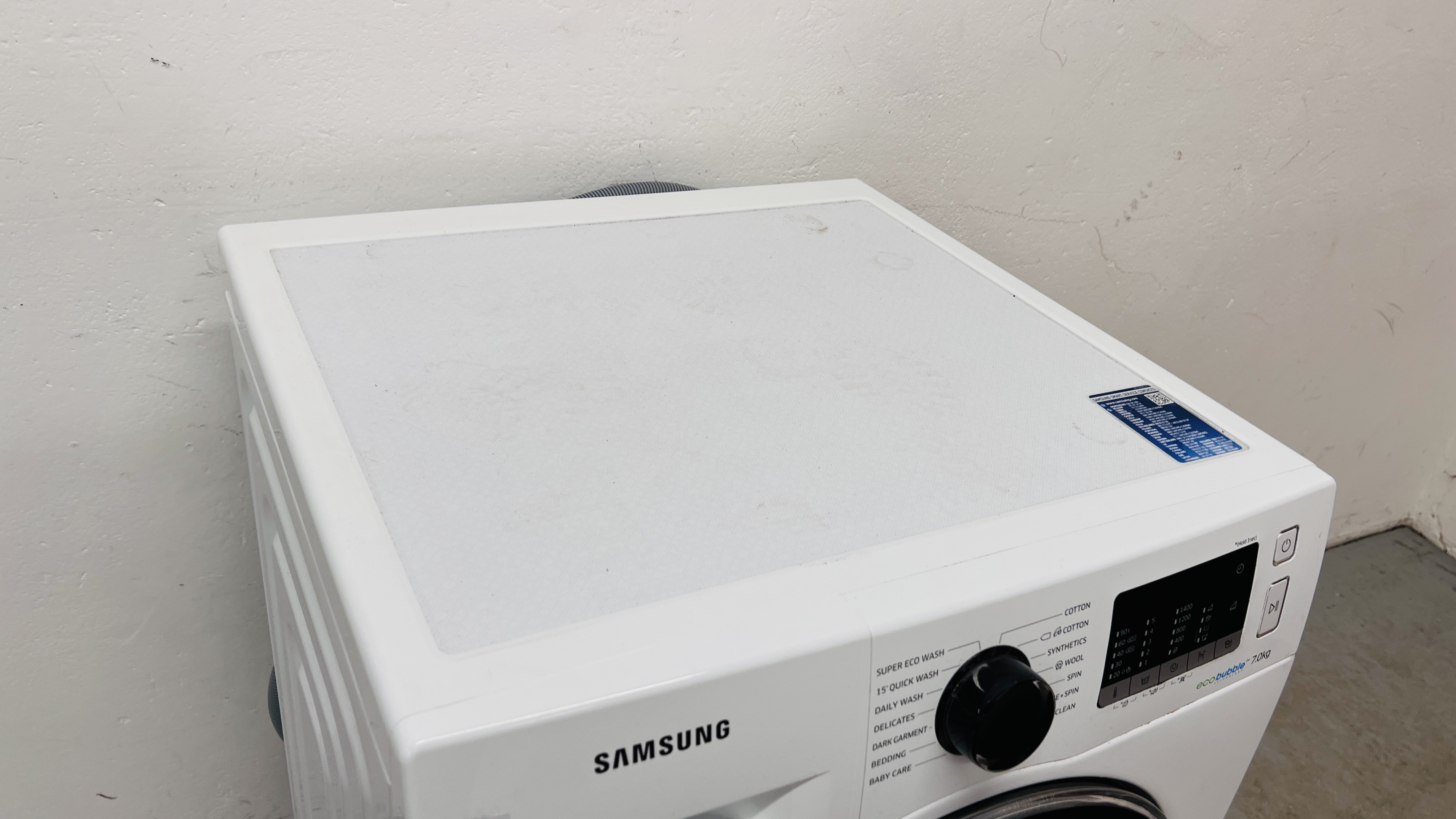 A SAMSUNG ECO BUBBLE 7KG WASHING MACHINE - SOLD AS SEEN. - Image 6 of 8