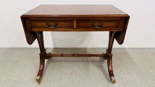 A REPRODUCTION YEW WOOD TWO DRAWER SOFA TABLE.