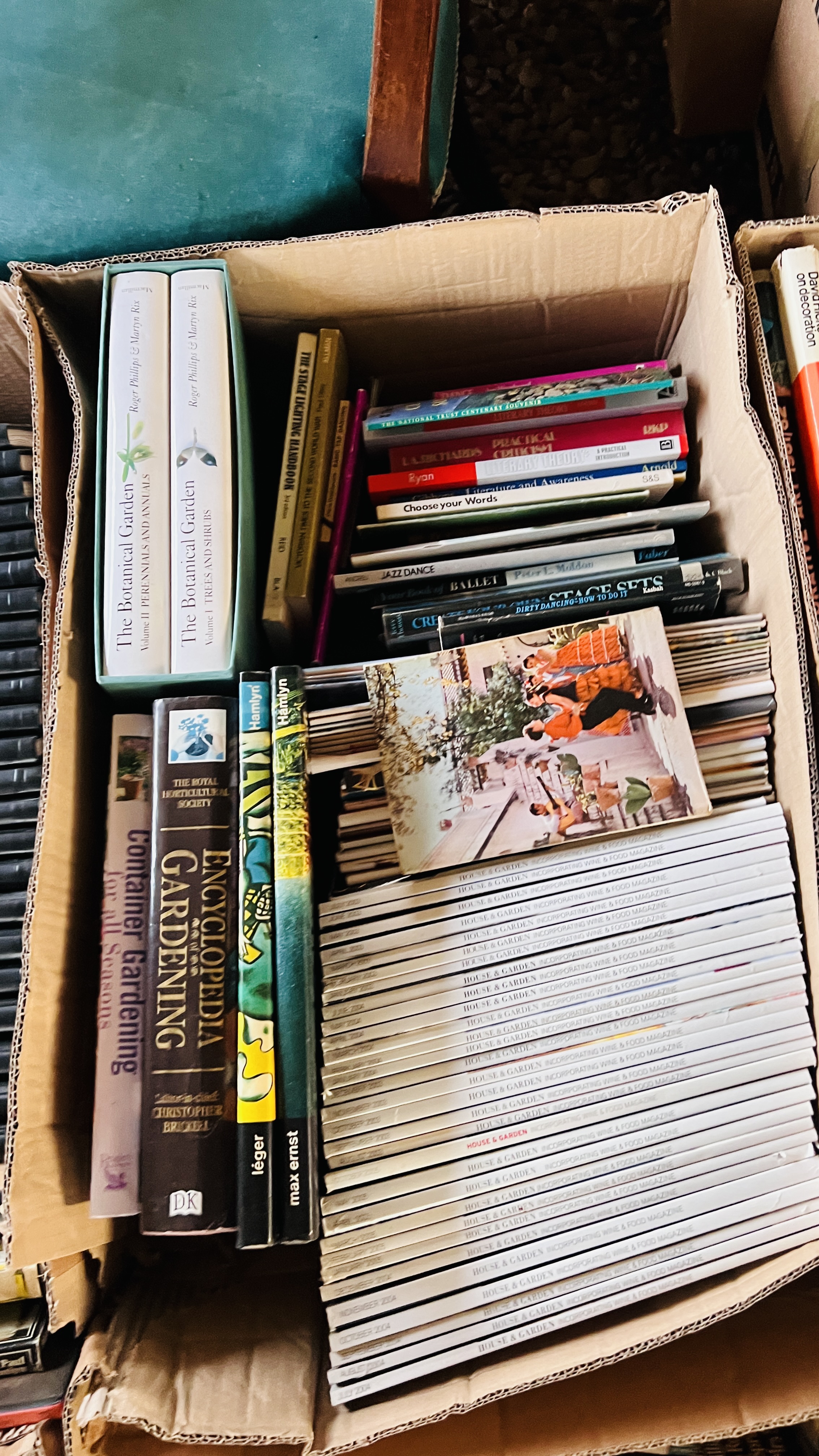 16 BOXES ASSORTED BOOKS - AS CLEARED TO INCLUDE ART REFERENCE, LITERATURE, POETICAL WORKS, - Image 10 of 18