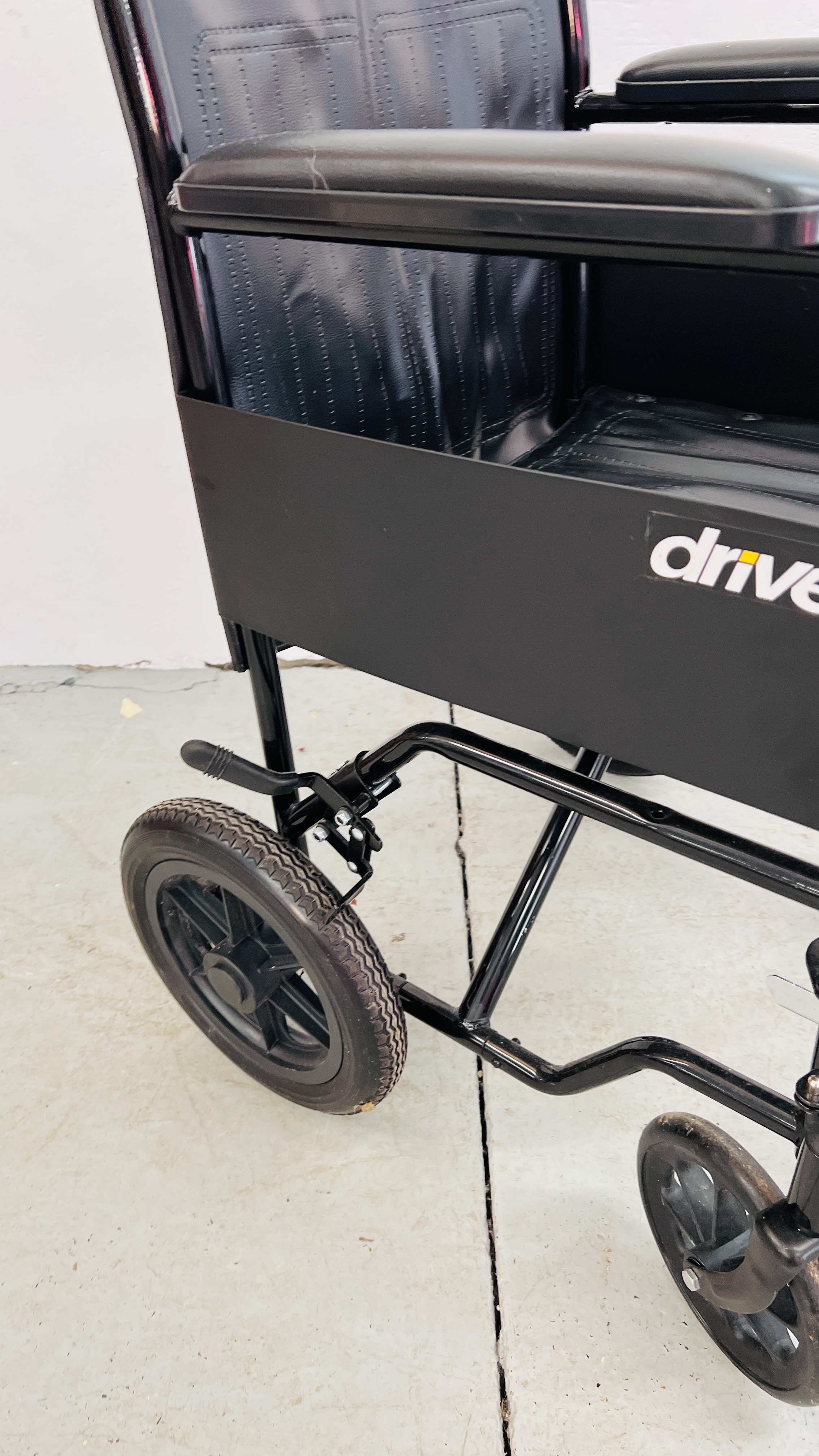 CARE CO FOLDING WHEELCHAIR. - Image 5 of 5