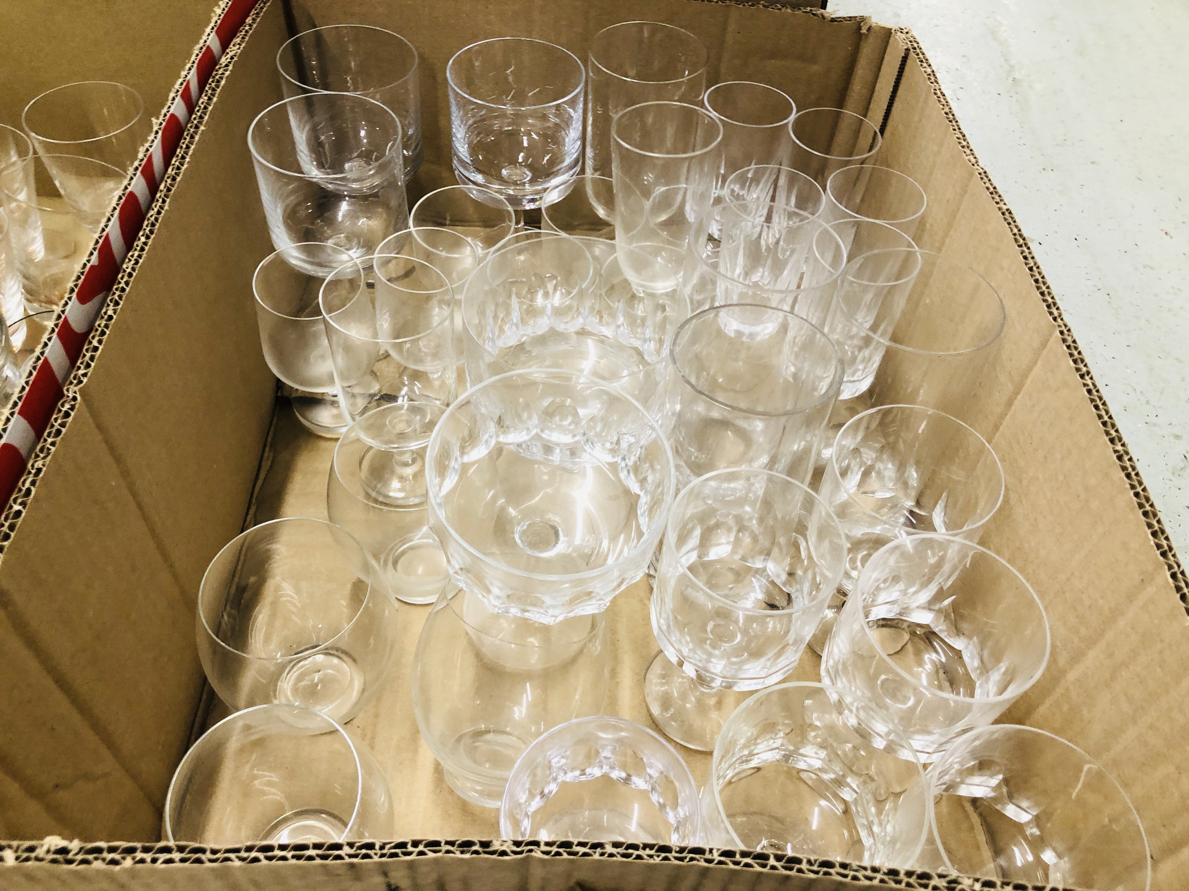 FIVE BOXES OF ASSORTED GOOD QUALITY DRINKING GLASSES TO INCLUDE CUT GLASS, - Image 2 of 6