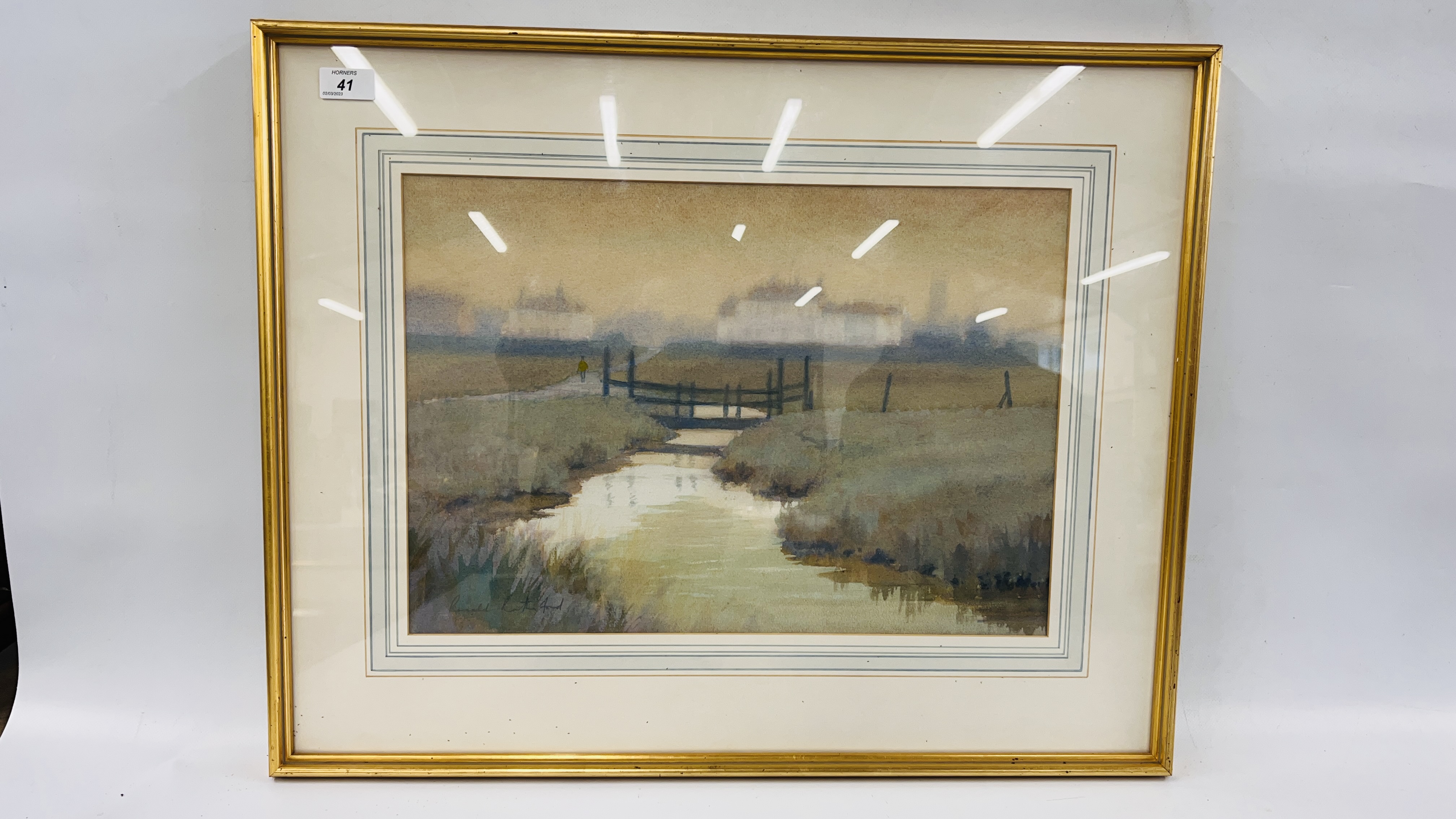 RONALD RUTHERFORD: ROAD TO HARBOUR IN SOUTHWOLD, WATERCOLOUR 34 X 48CM.
