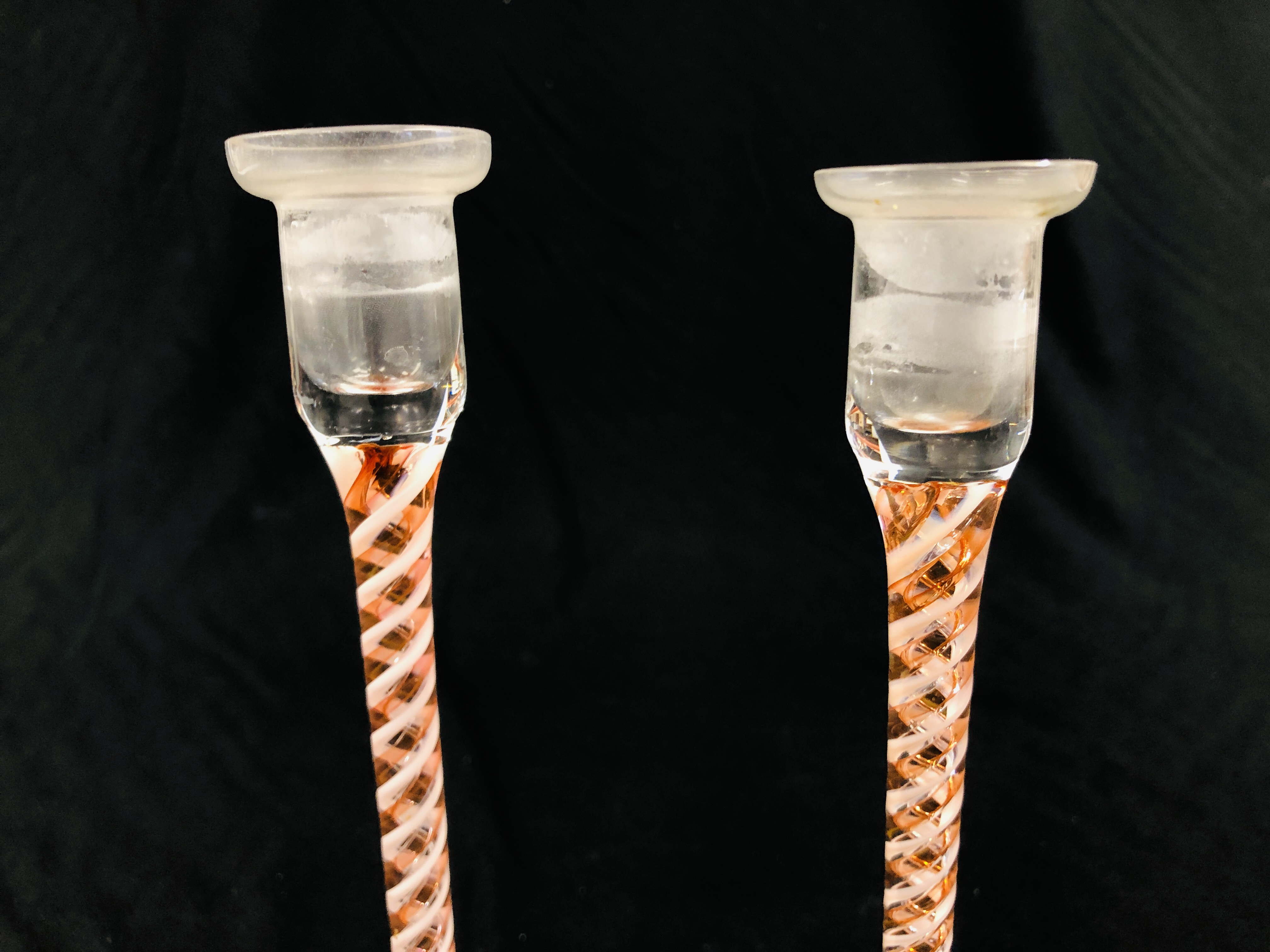 A PAIR OF LANGHAM GLASS CANDLESTICKS, CANDY TWIST STEMS, - Image 4 of 6