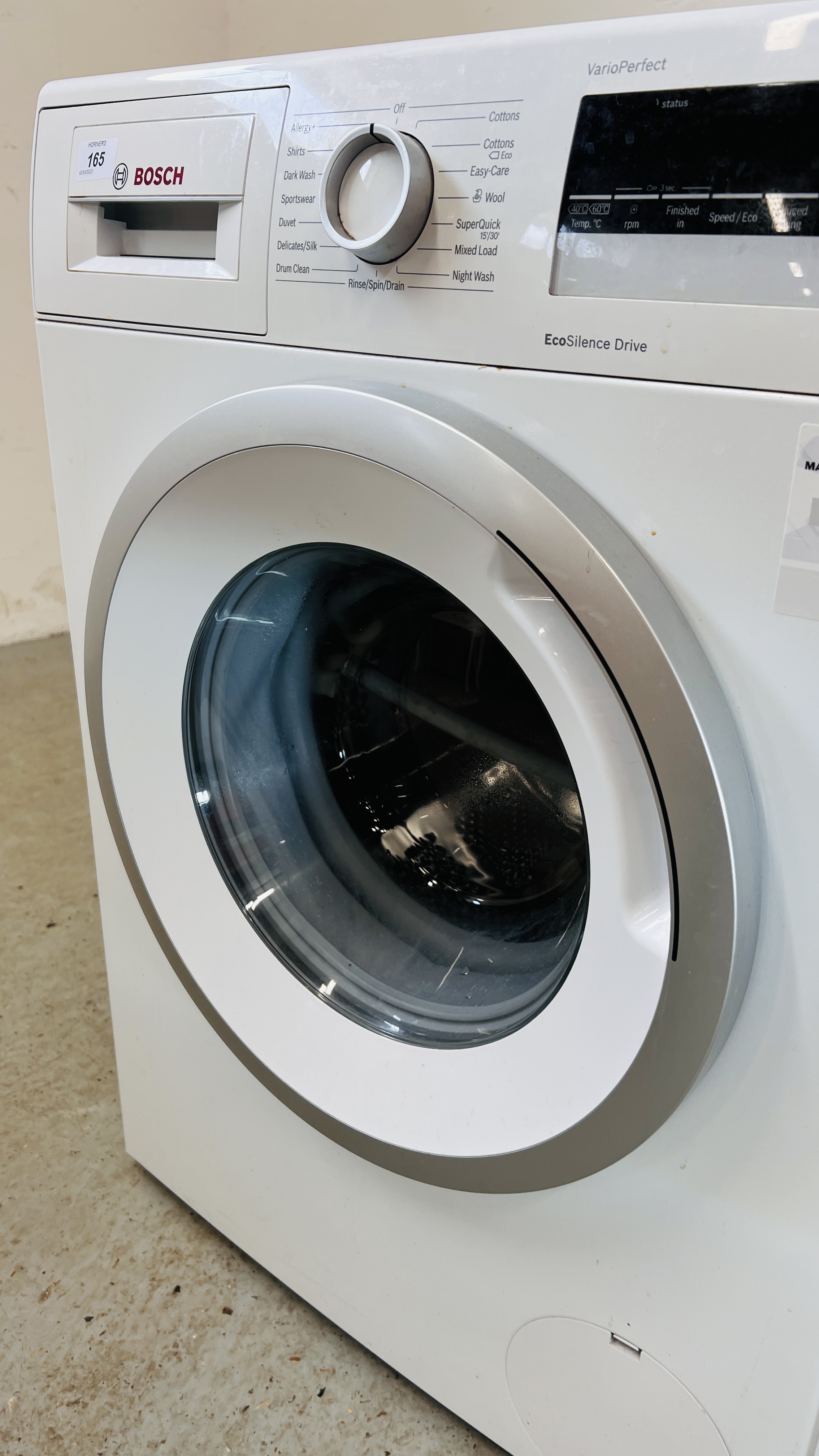 A BOSCH VARIO PERFECT ECO SILENCE DRIVE WASHING MACHINE - SOLD AS SEEN. - Image 4 of 8