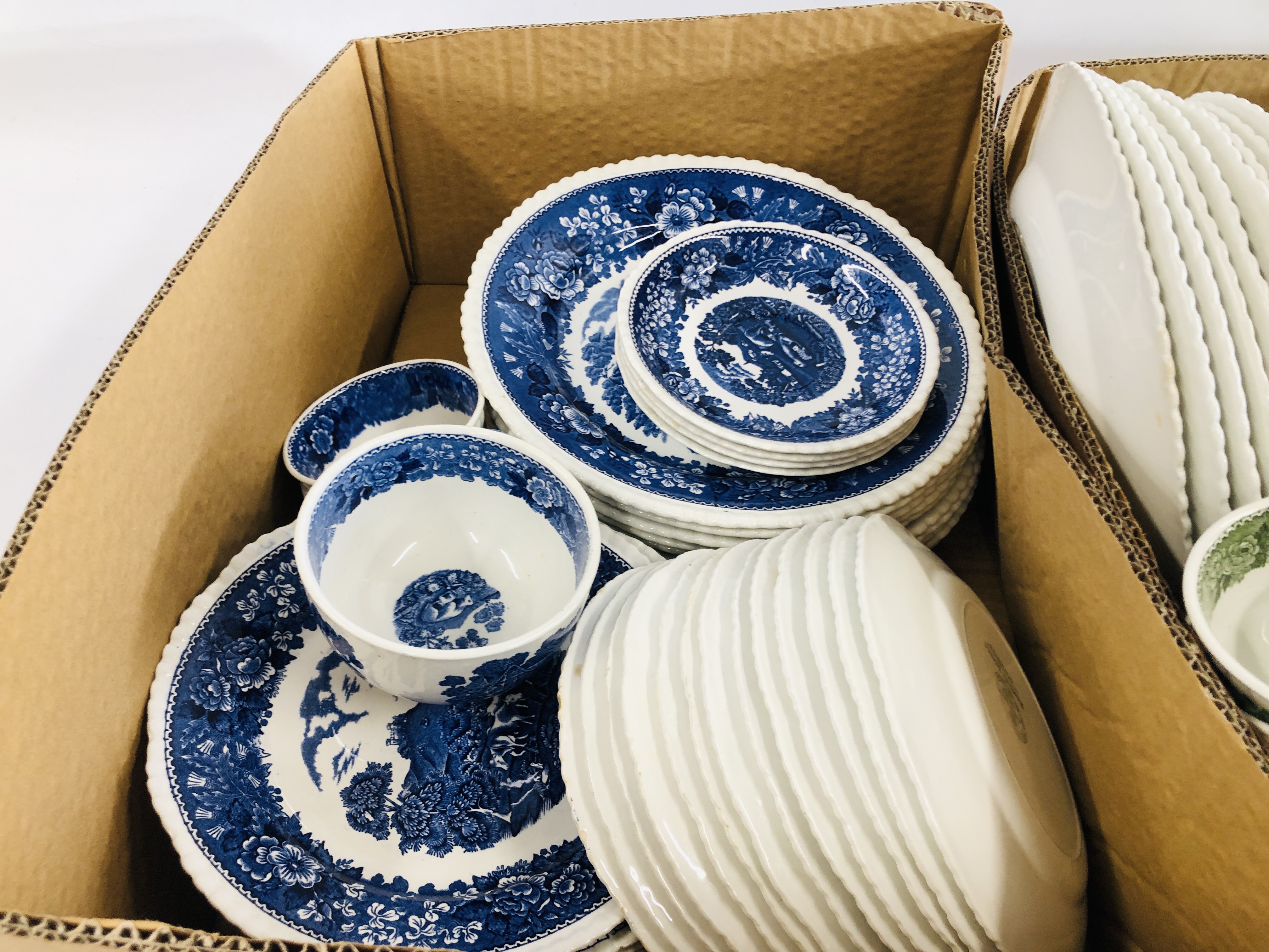 AN EXTENSIVE COLLECTION OF ADAMS IRONSTONE ENGLISH SCENIC TEA AND DINNERWARE TO INCLUDE BLUE, - Image 4 of 6