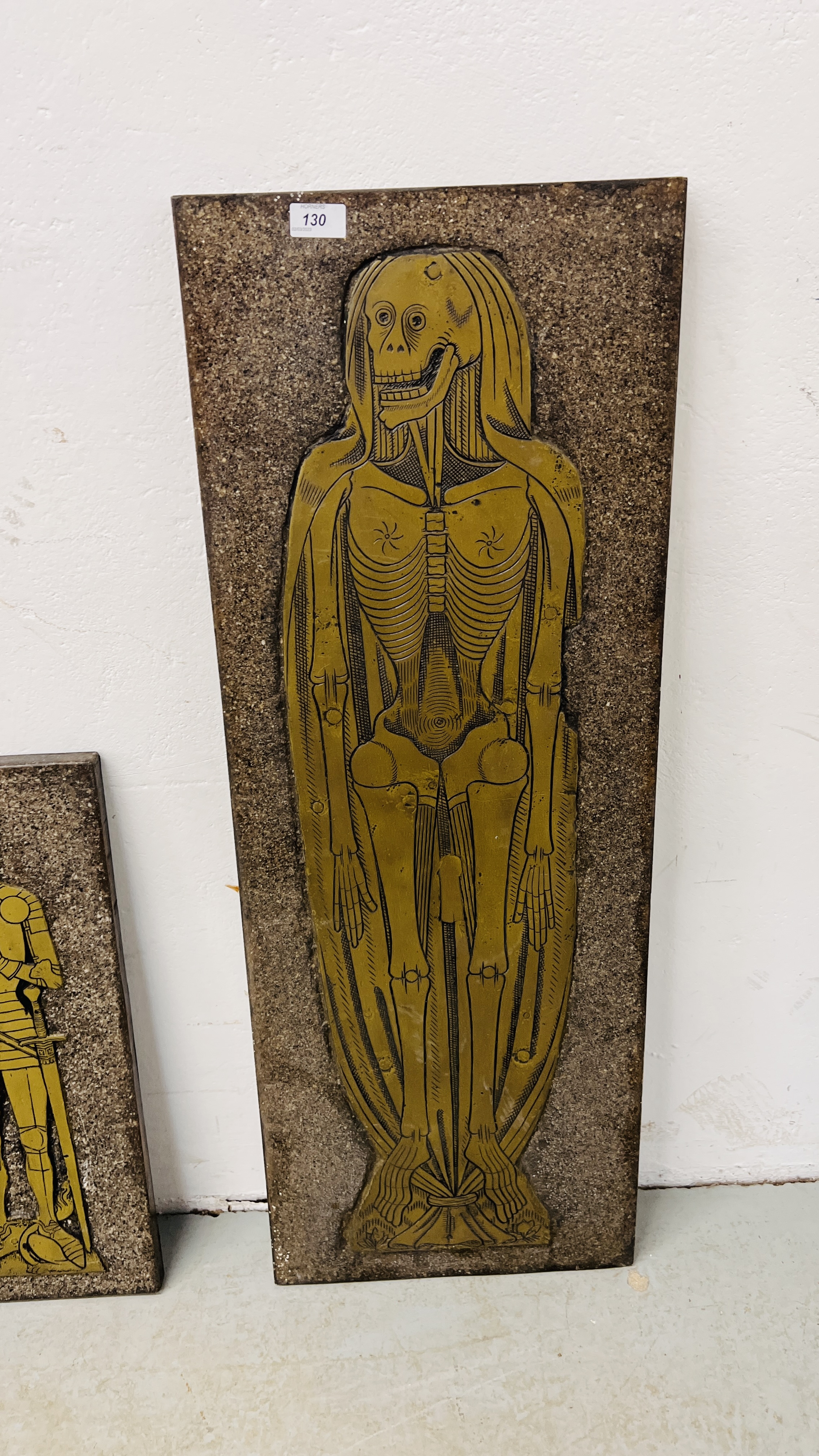 A COLLECTION OF 5 BRASS EFFECT RUBBINGS TO INCLUDE A KNIGHT, MUMMY ETC. 100CM. H. 31CM. W. - Image 6 of 6