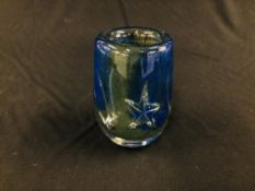 AN "ARIEL" ART GLASS 1970'S STUDIO VASE BEARING INITIAL RSW 11/70 - H 14CM.