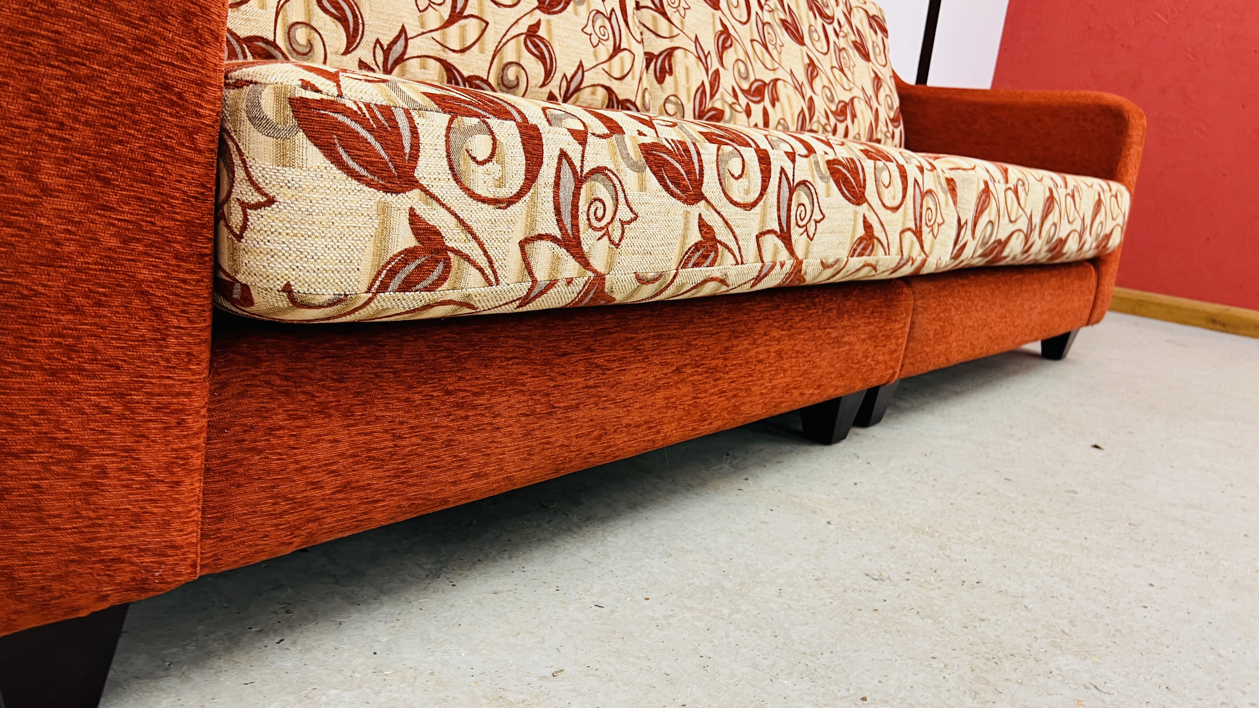 A LARGE MODERN RED UPHOLSTERED SOFA, WITH PATTERNED CUSHIONS - L 260CM. X H 80CM. X D 90CM. - Image 10 of 10