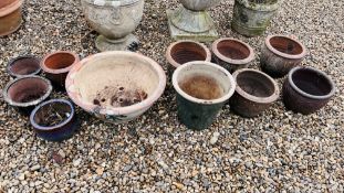 A GROUP OF 11 GARDEN PLANTERS TO INCLUDE STONE DESIGN, GLAZED, TERRACOTTA ETC.