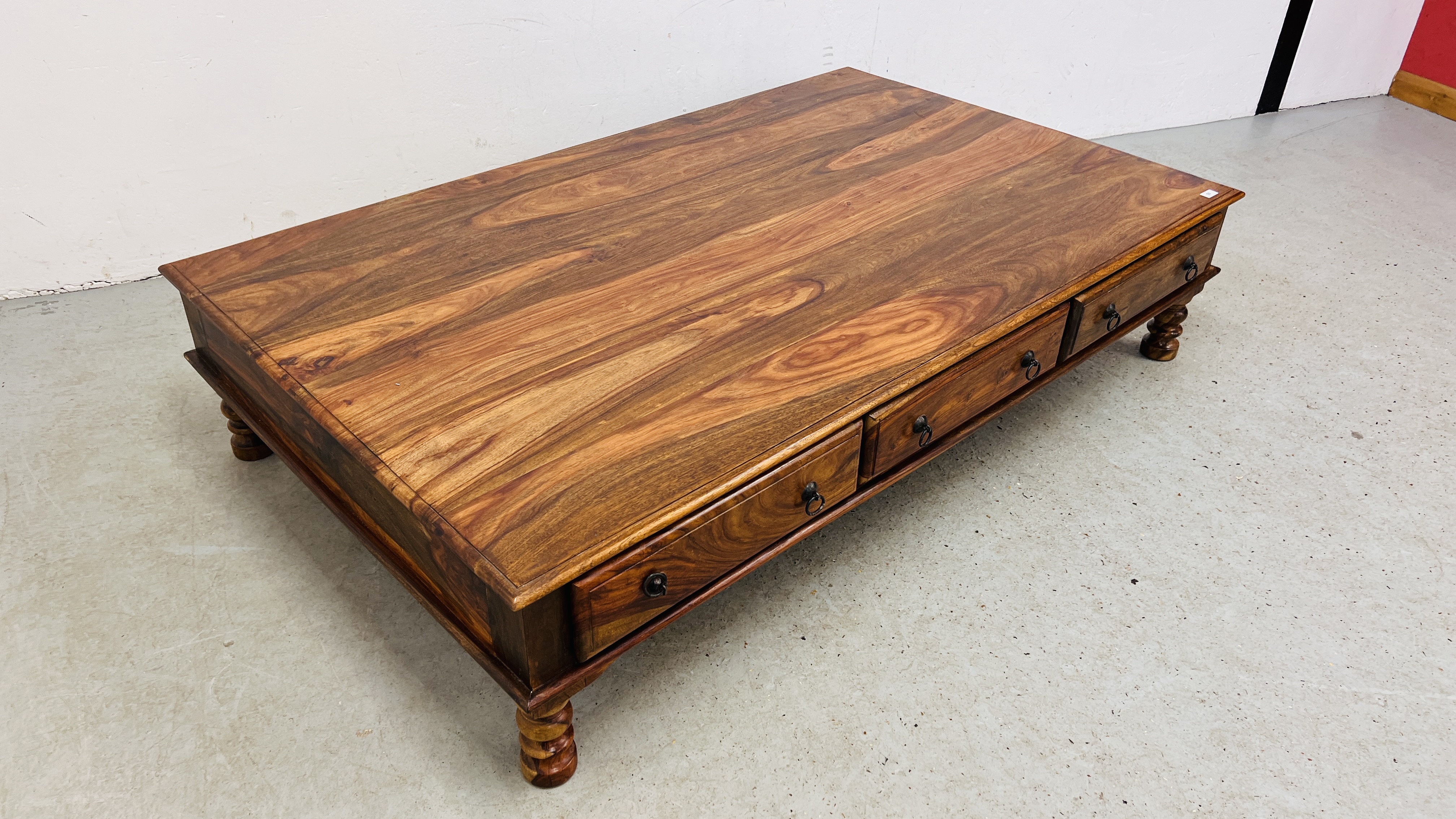 A MODERN ORIENTAL HARDWOOD COFFEE TABLE WITH FRIEZE DRAWERS 181CM. LONG. - Image 10 of 15