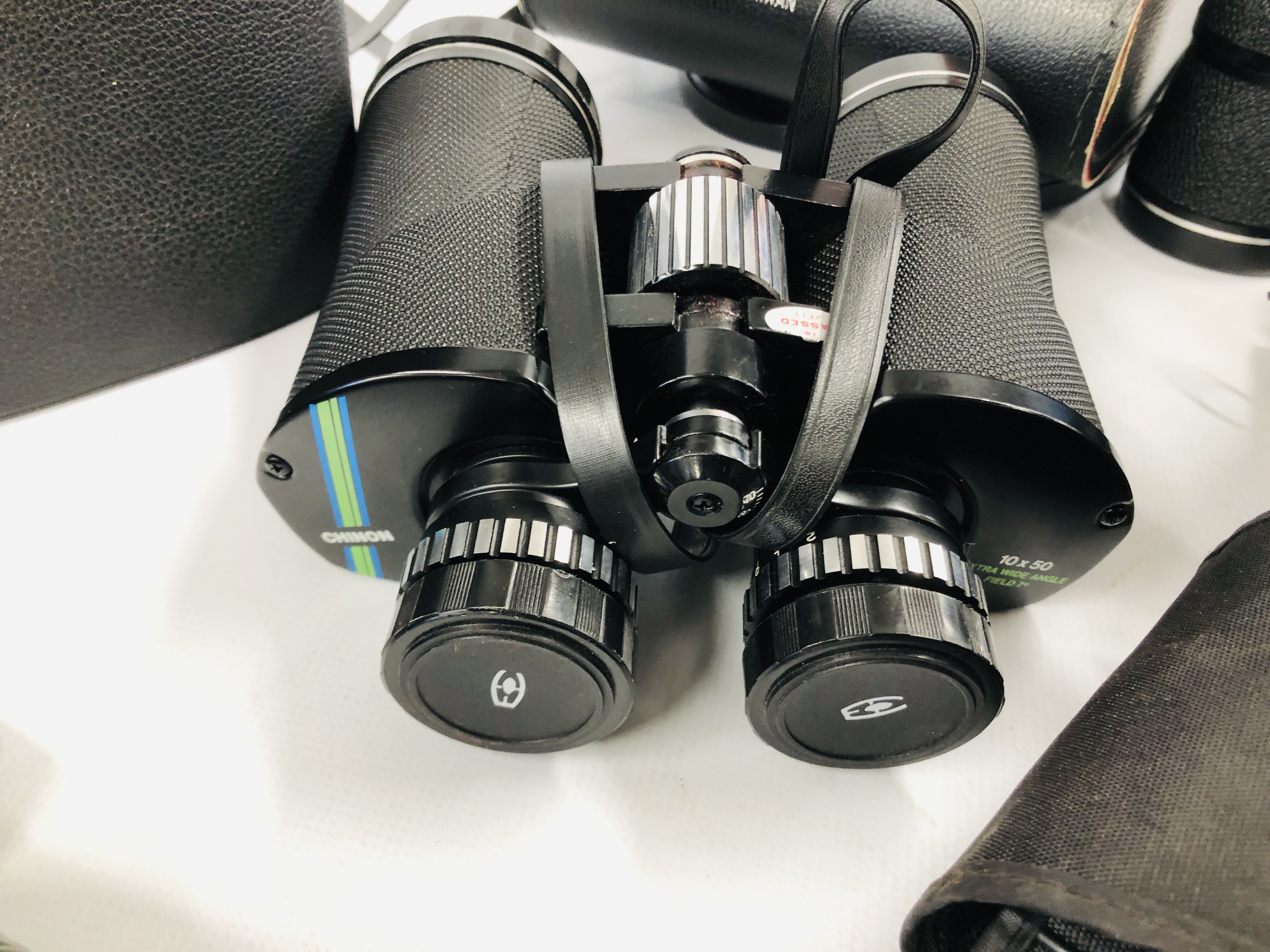 FIVE PAIRS OF BINOCULARS. - Image 4 of 6