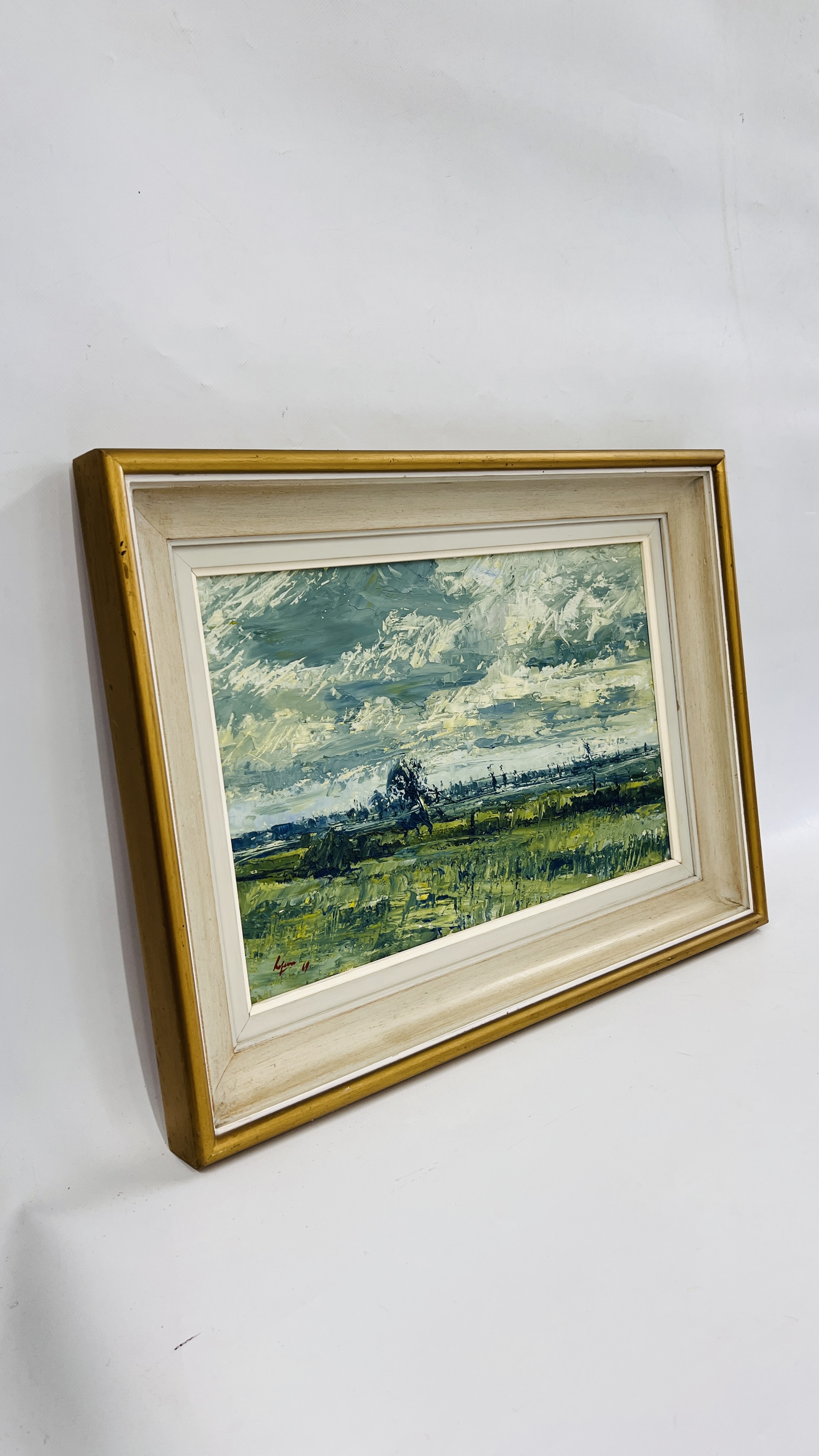 GEOFFREY LEFEVER: RURAL LANDSCAPE, OIL ON BOARD, 30 X 45CM. - Image 5 of 5