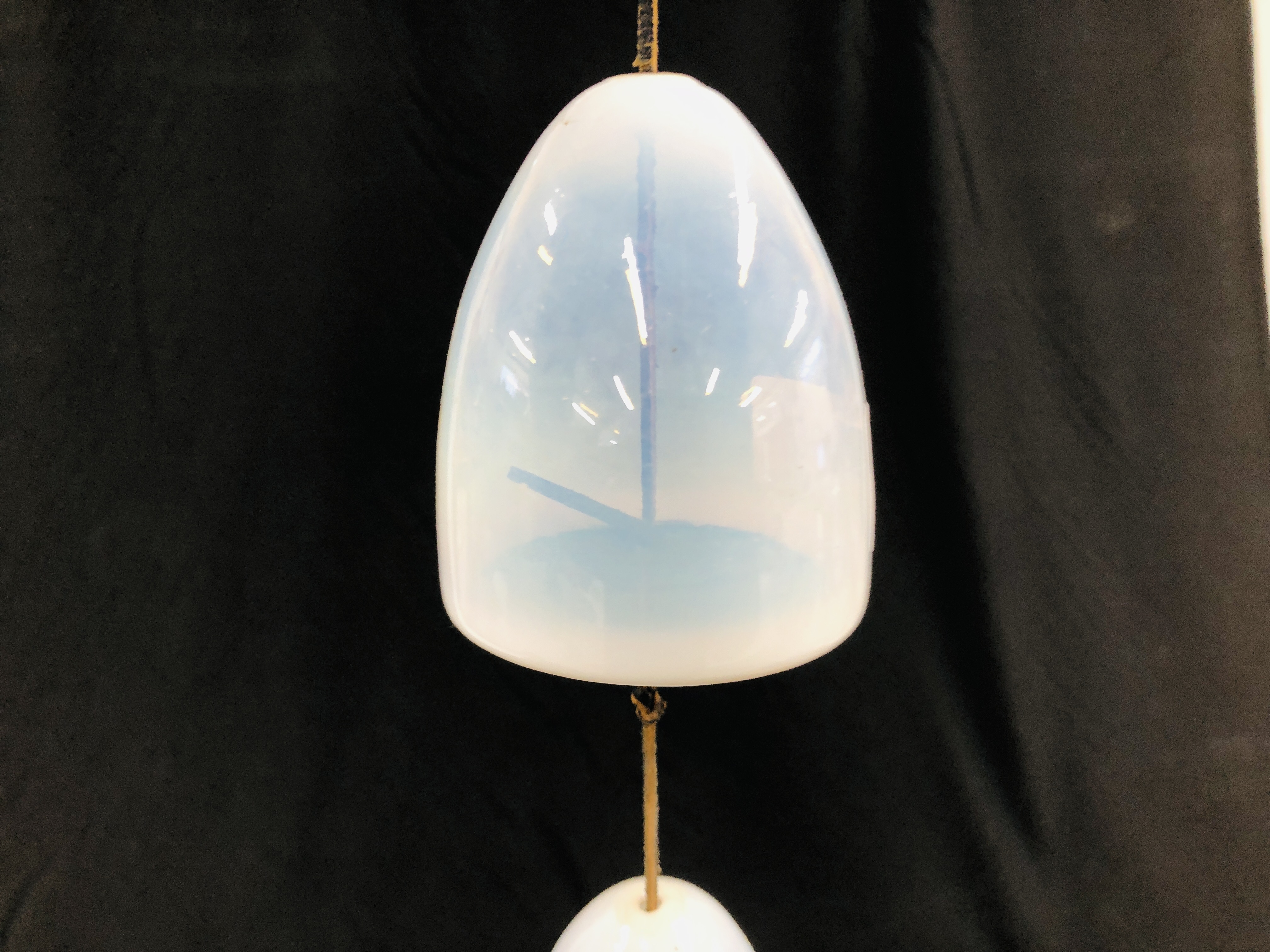 A VASELINE ART GLASS WIND CHIME. - Image 3 of 4