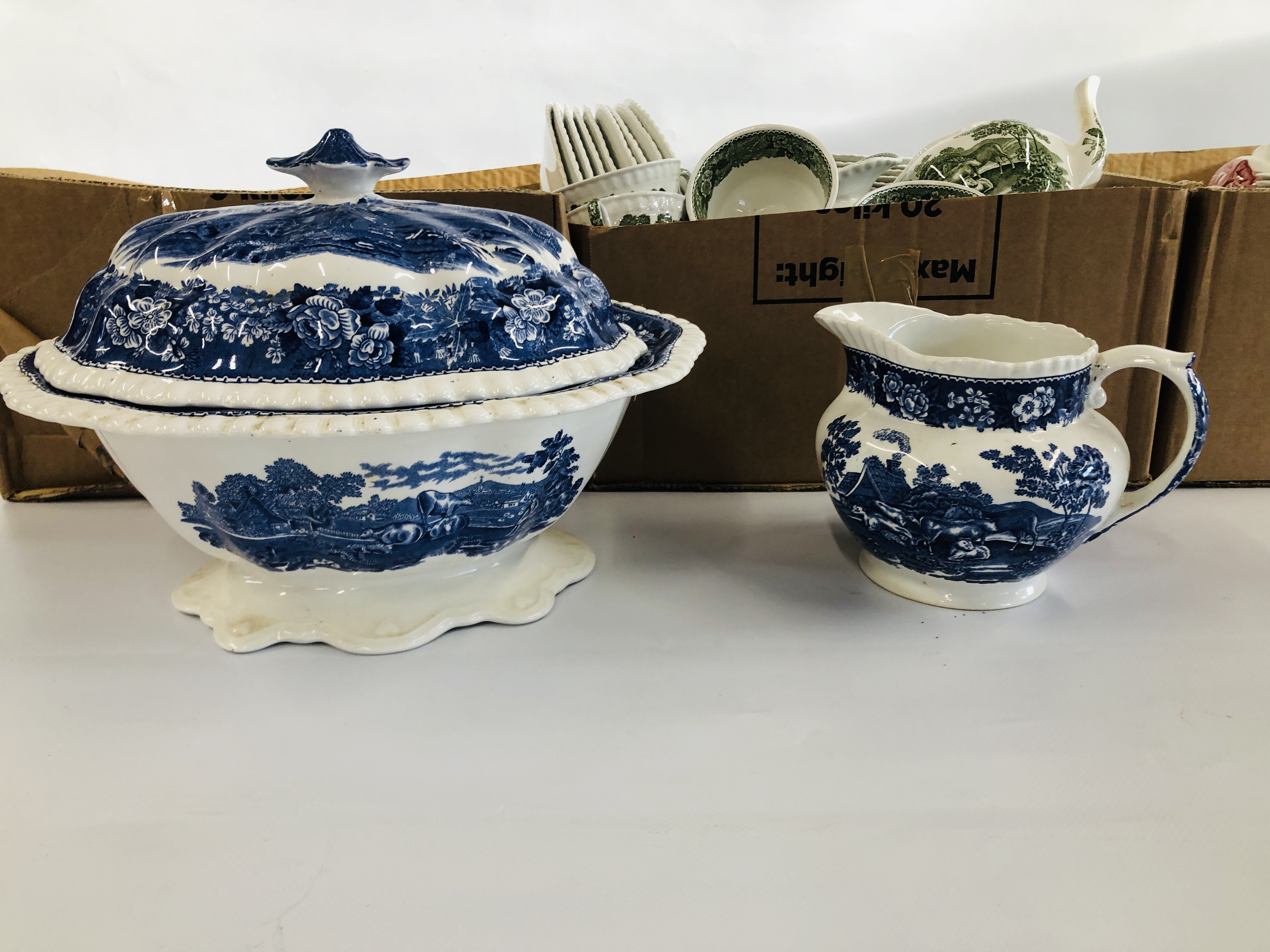 AN EXTENSIVE COLLECTION OF ADAMS IRONSTONE ENGLISH SCENIC TEA AND DINNERWARE TO INCLUDE BLUE, - Image 6 of 6