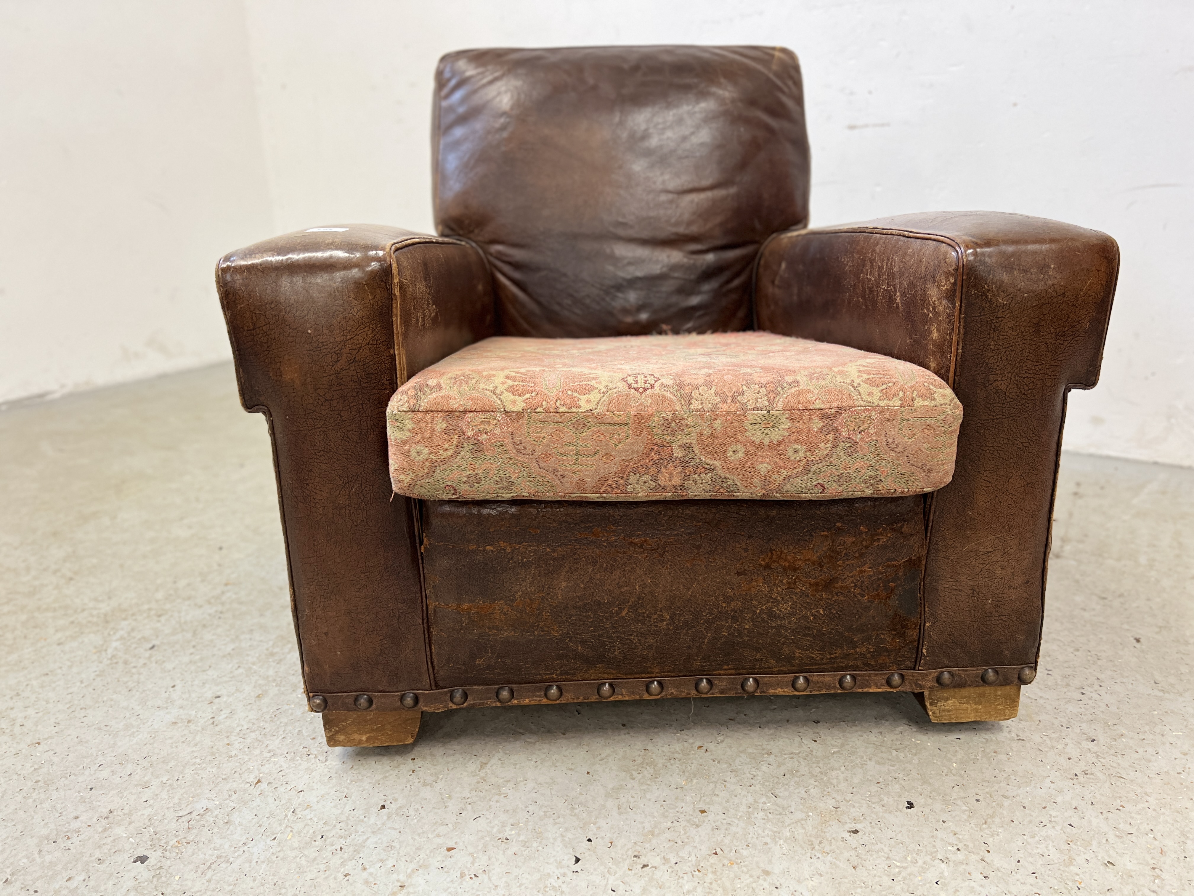 A 1930'S BROWN LEATHER CLUB CHAIR WITH STUDDED DETAIL H 78CM X W 83CM X D 87CM. - Image 8 of 11