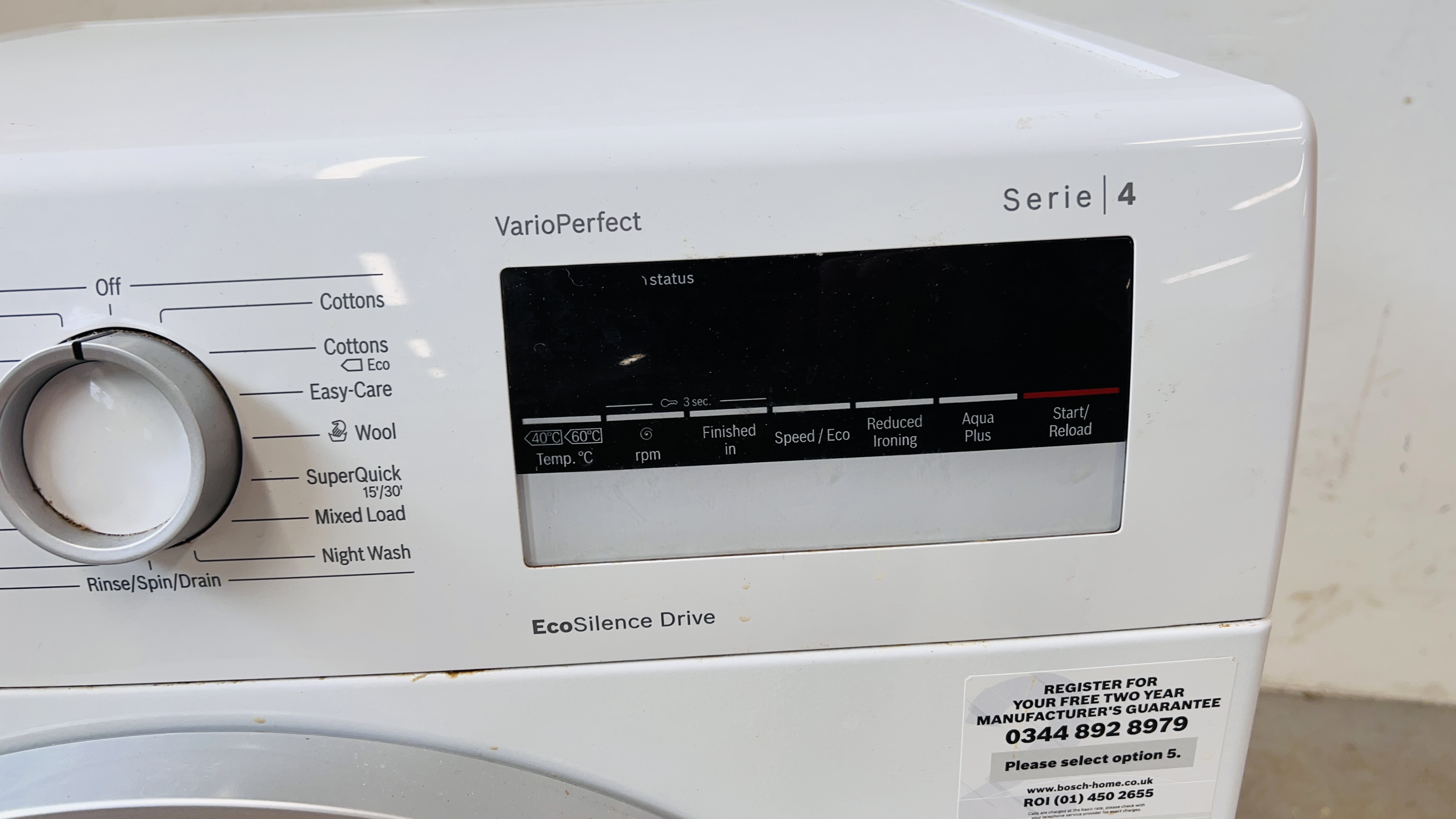 A BOSCH VARIO PERFECT ECO SILENCE DRIVE WASHING MACHINE - SOLD AS SEEN. - Image 2 of 8