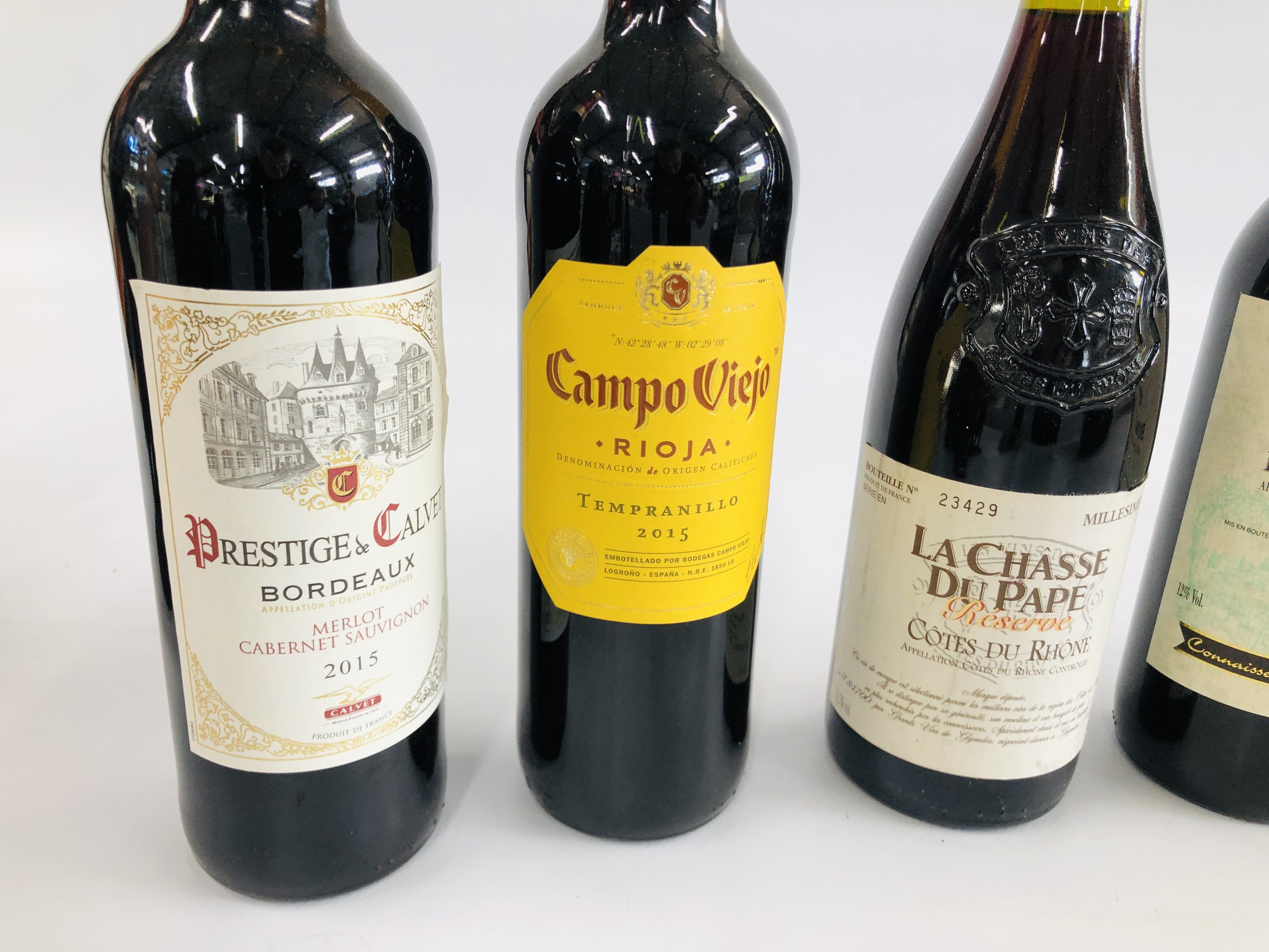 EIGHT BOTTLES OF RED WINE TO INCLUDE 1999 LA CHASSE DU PAPE COTES DU RHONE RESERVE, - Image 2 of 5