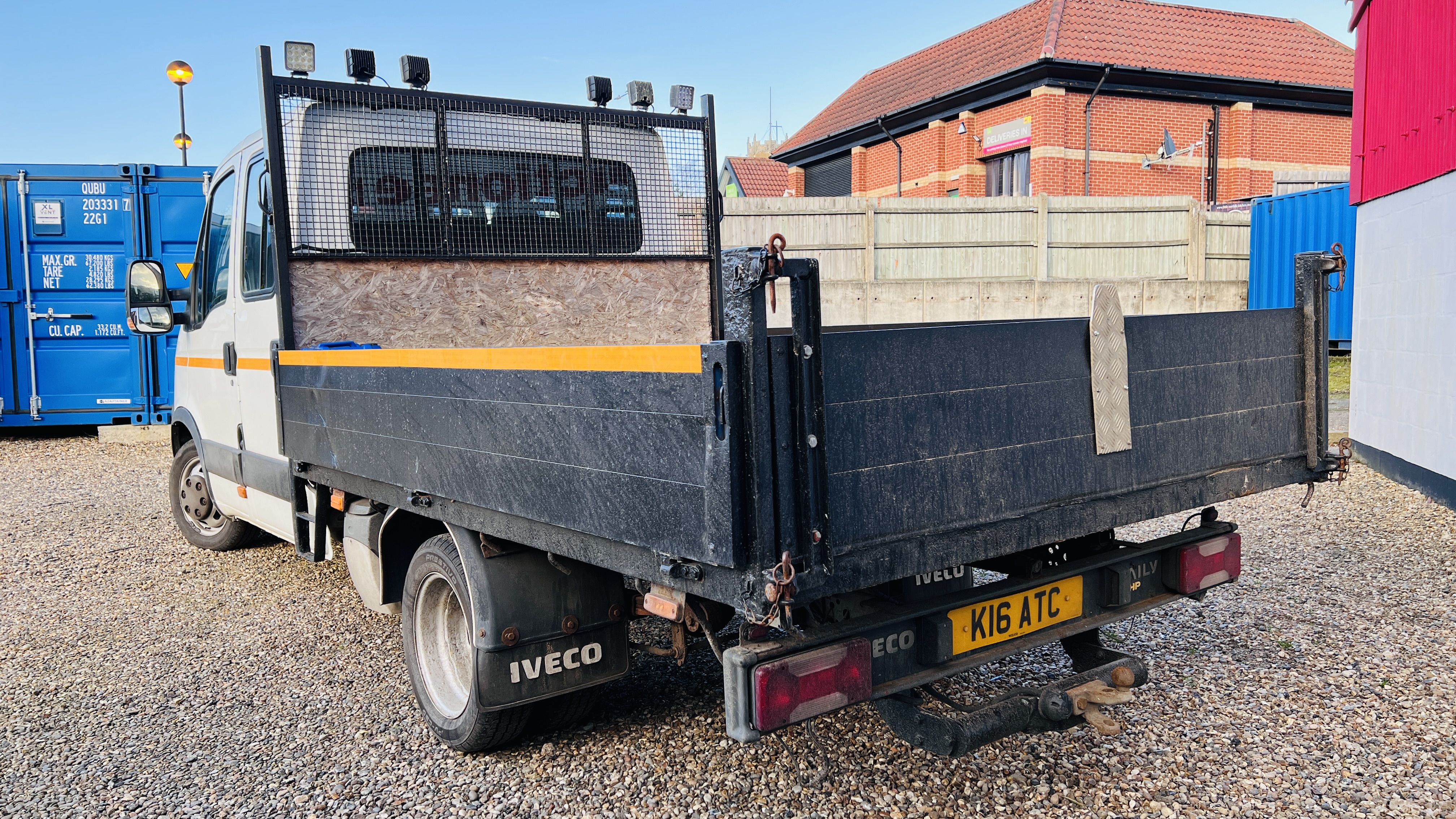 K16 ATC IVECO DAILY 35C11 MWB TIPPER 2287CC DIESEL. FIRST REGISTERED: 29.06.2011. MOT EXPIRY: 07.11. - Image 3 of 18