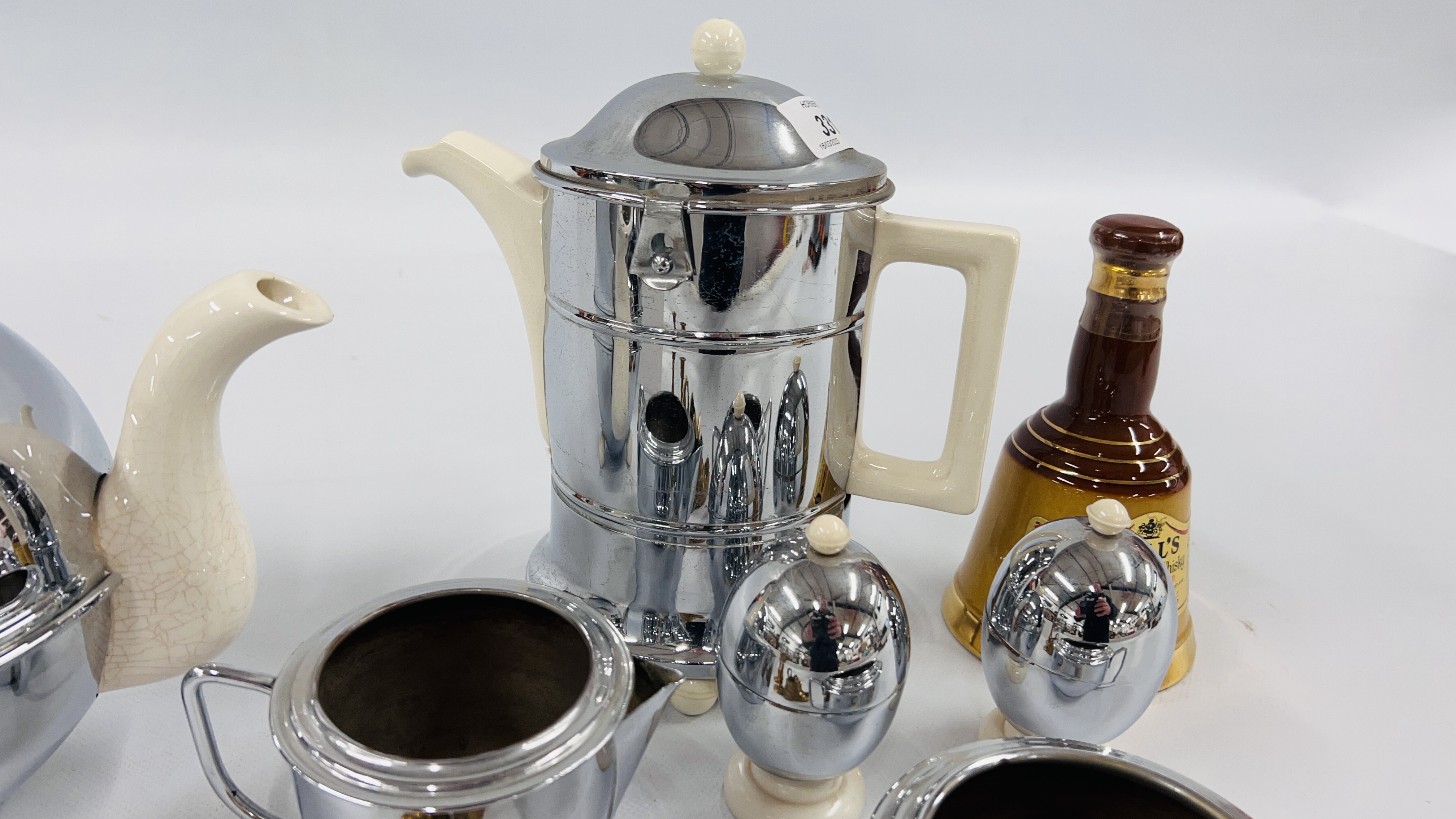 ART DECO TEA SET INCLUDING TEA POT, COFFEE POT, EGG CUPS, COLLECTION OF SPIRIT MINIATURES, - Image 2 of 6