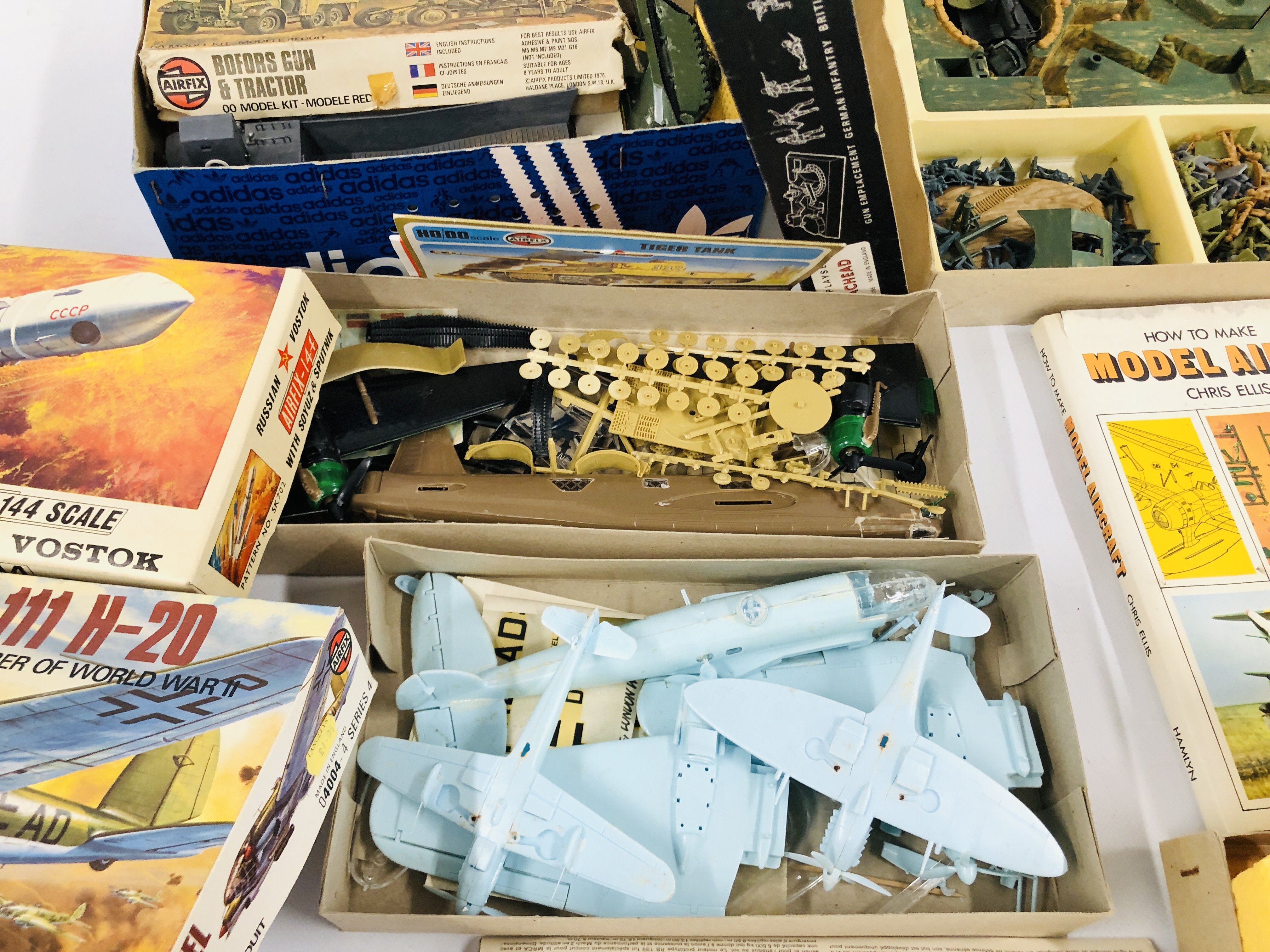 AN EXTENSIVE COLLECTION OF ASSORTED AIRFIX TO INCLUDE MANY BOXED EXAMPLES (NOT GUARANTEED COMPLETE) - Image 7 of 10