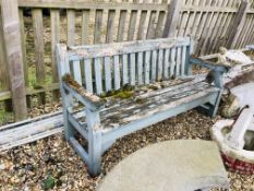 A BLUE PAINTED HARD WOOD GARDEN BENCH A/F - LENGTH 167CM.