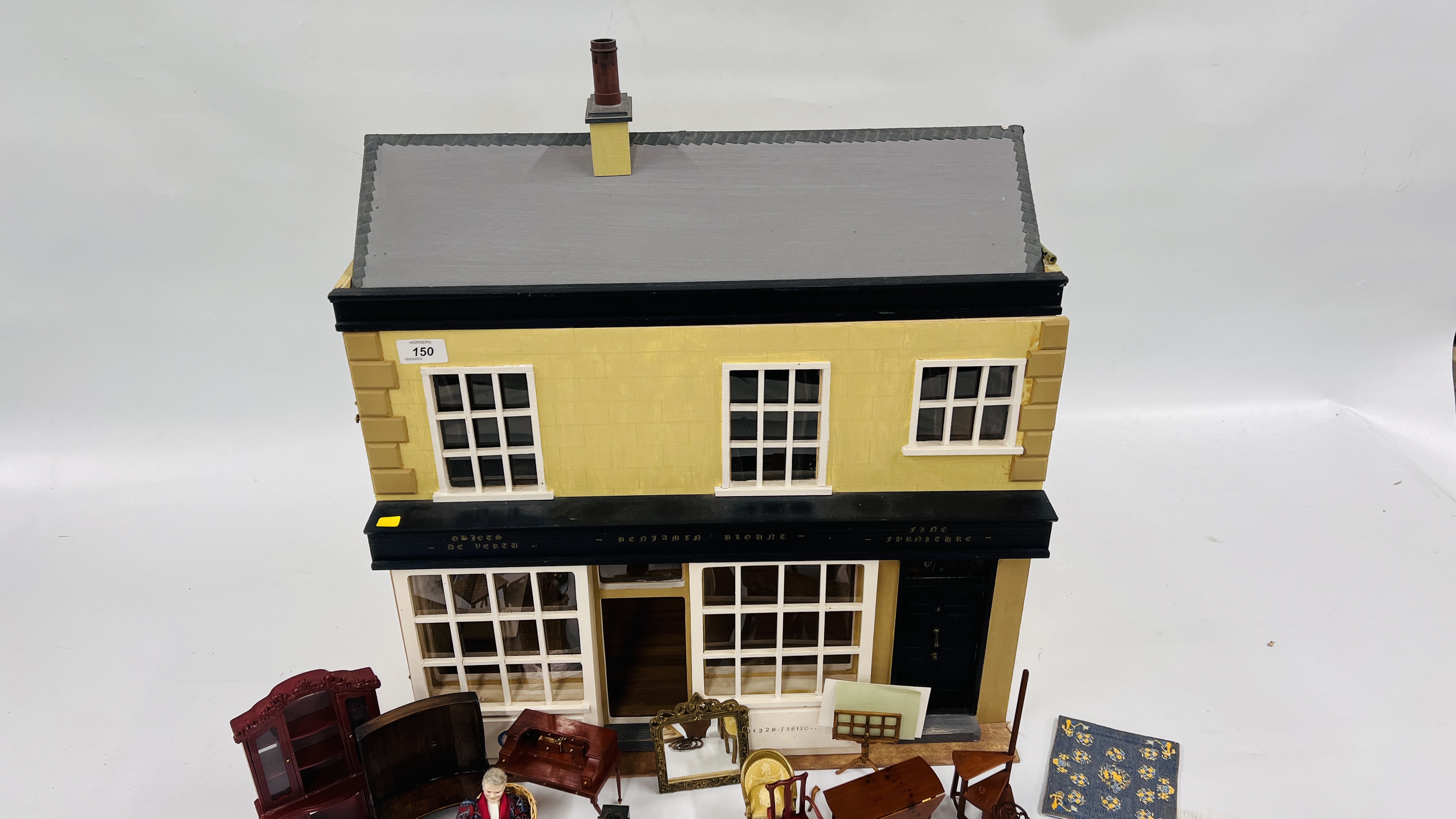 A LARGE DOLLS HOUSE SHOP "BENJAMIN BLONDE", W 58CM, D 31CM, - Image 4 of 19