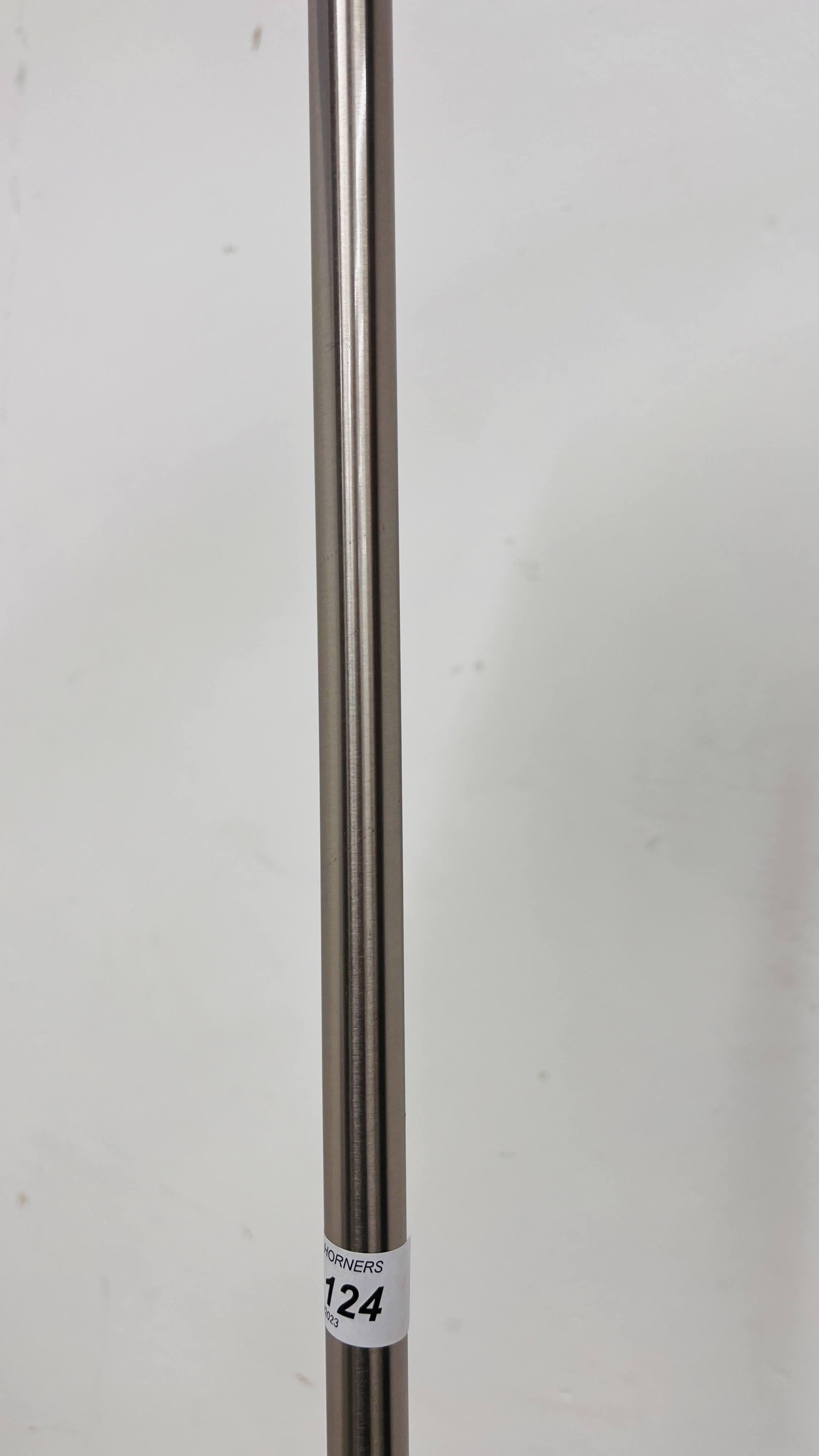 A CHROME FINISH STANDARD LAMP WITH GLASS SHADE - SOLD AS SEEN. - Image 3 of 4