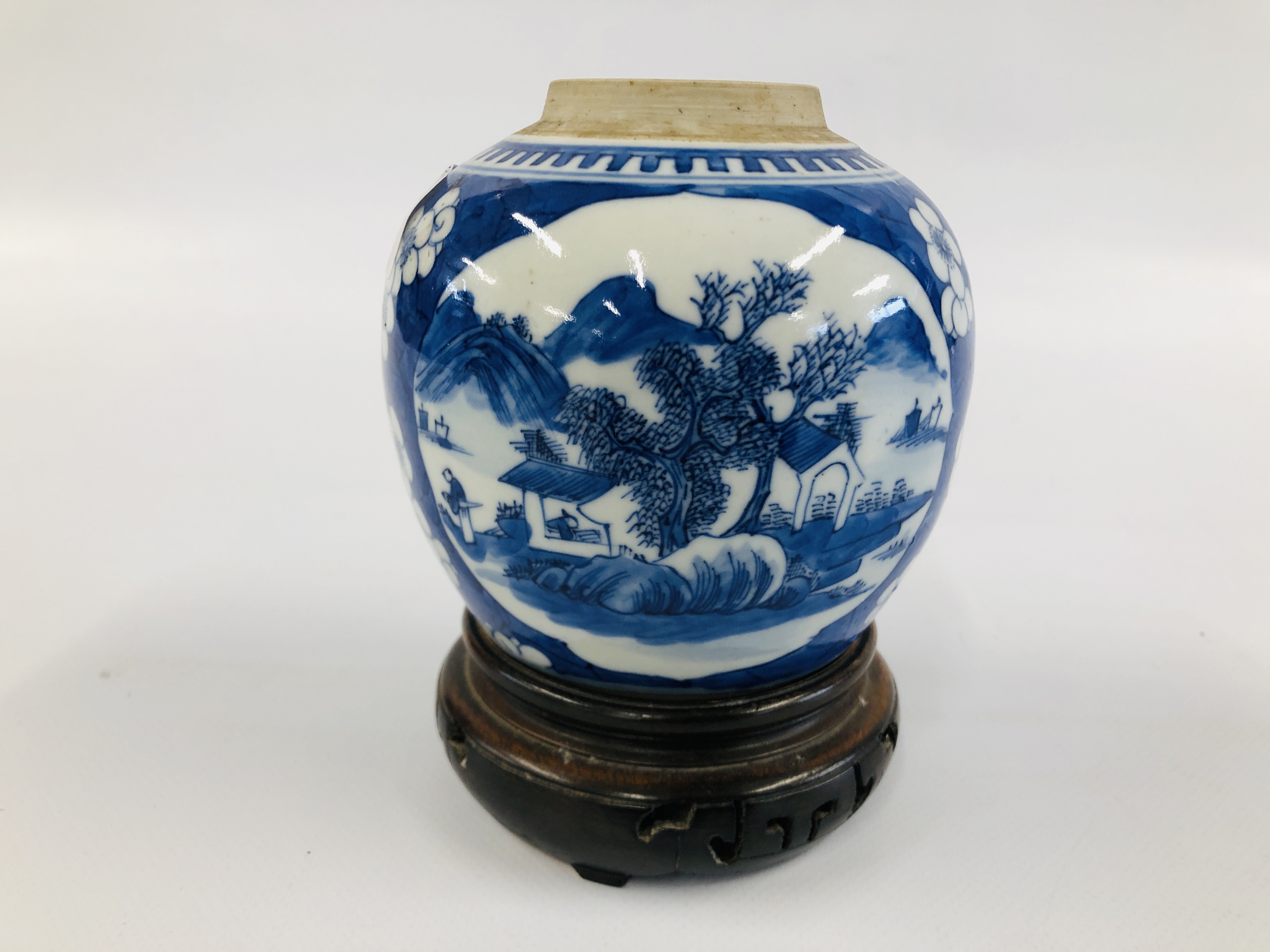 A ORIENTAL BLUE AND WHITE GINGER JAR AND STAND ALONG WITH A JAPANESE BUDDA FIGURE. - Image 5 of 10